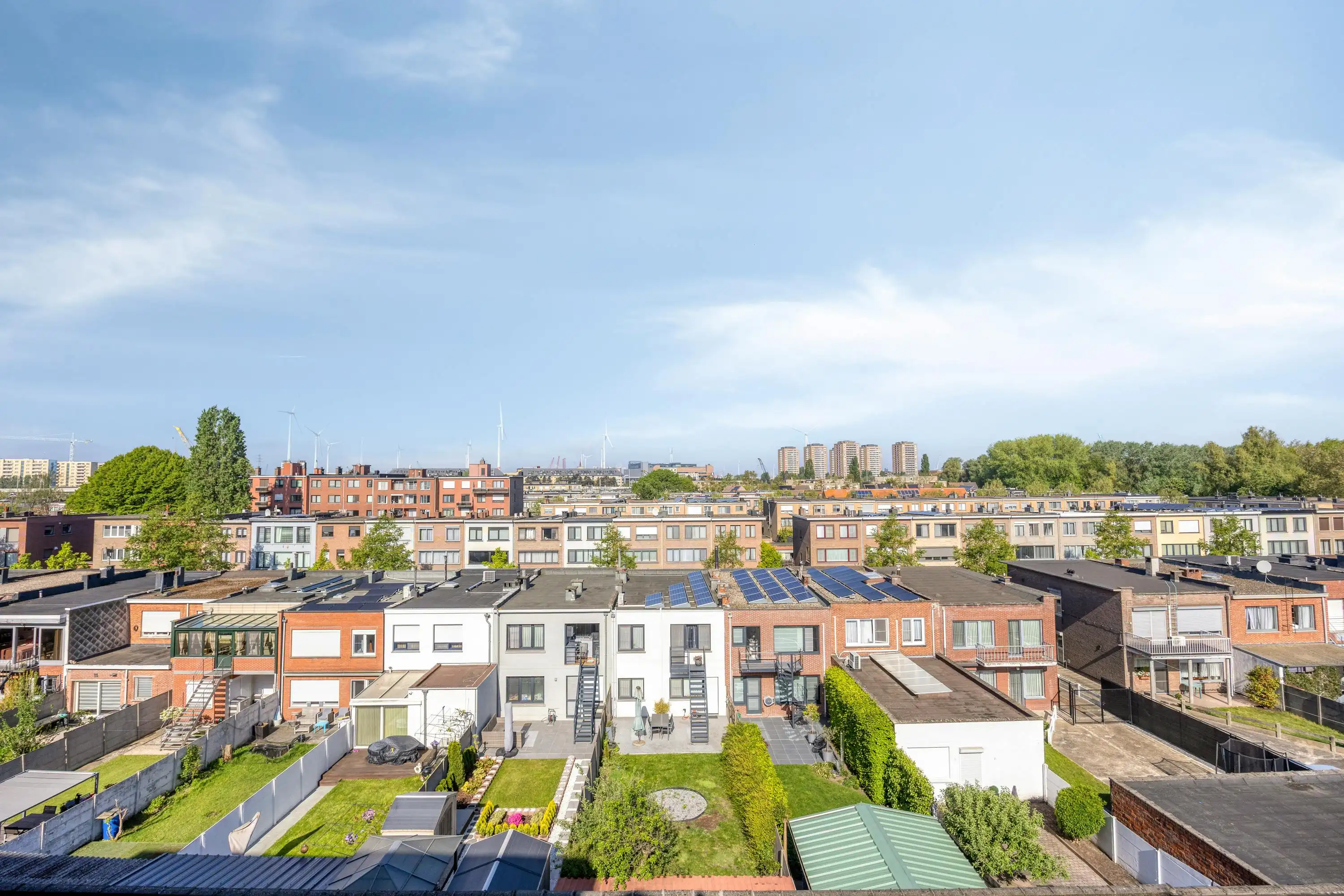 Lichtrijk dakappartement met terras te koop in Merksem foto 13
