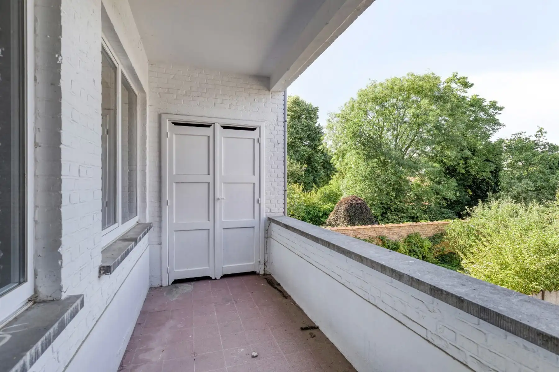 Mooi gelegen 2 kmr-app aan de vaart met terras foto 7