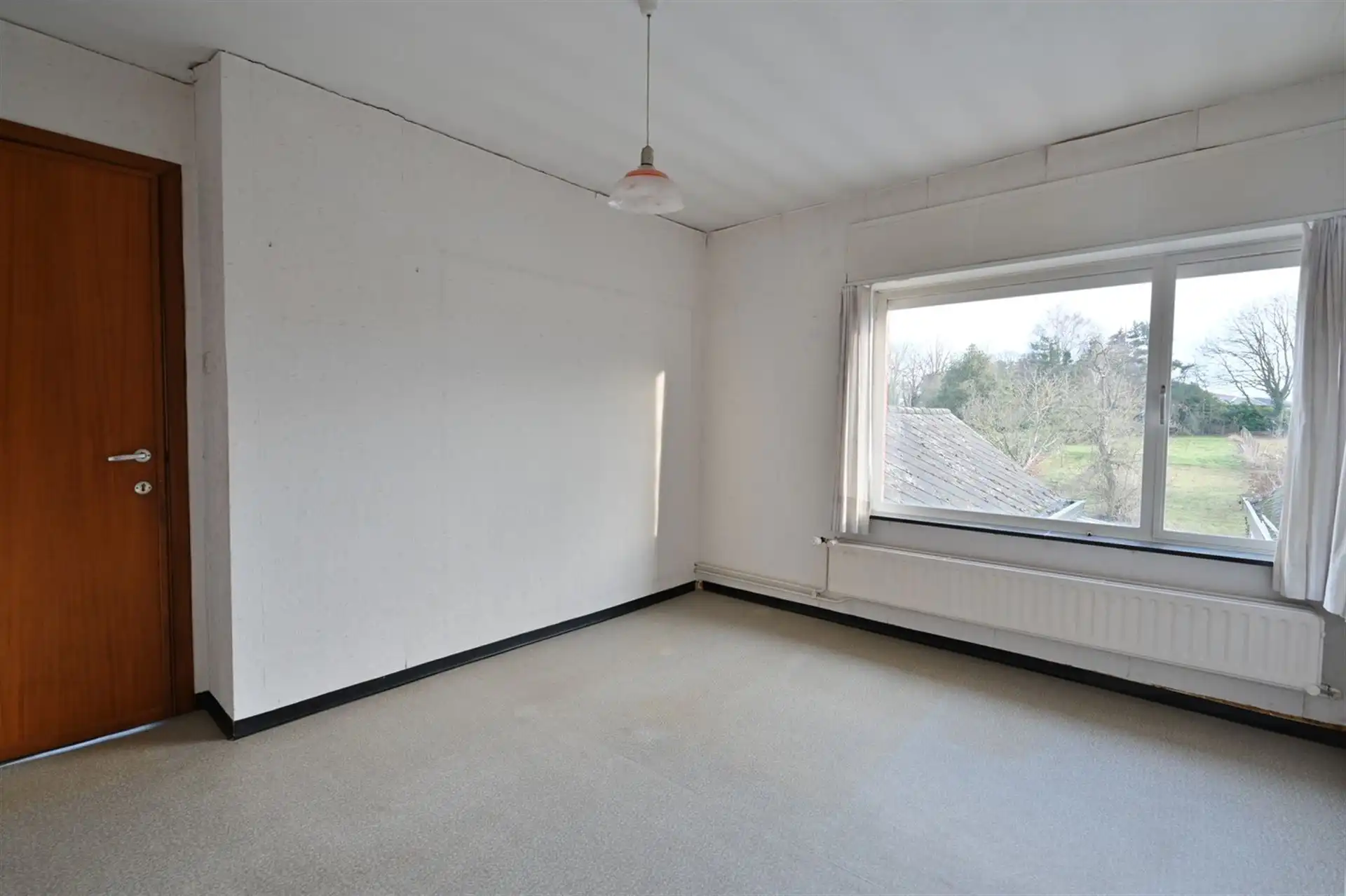 Te renoveren open bebouwing op ruim perceel in landelijke omgeving + mogelijkheid tot aankoop aanpalend stuk landbouwgrond foto 9