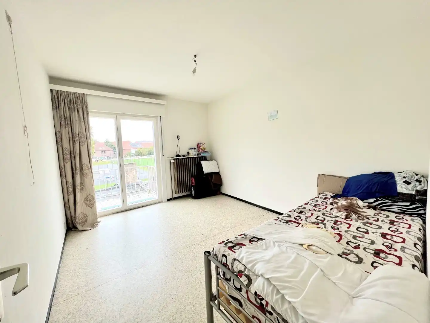 APPARTEMENTSGEBOUW MET 4 APPARTEMENTEN EN 3 GARAGES foto 9