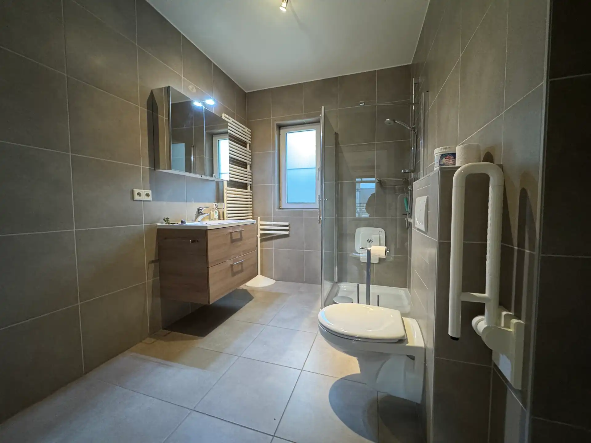 Rustig gelegen 2-slpk duplex appartement in centrum Bornem foto 7