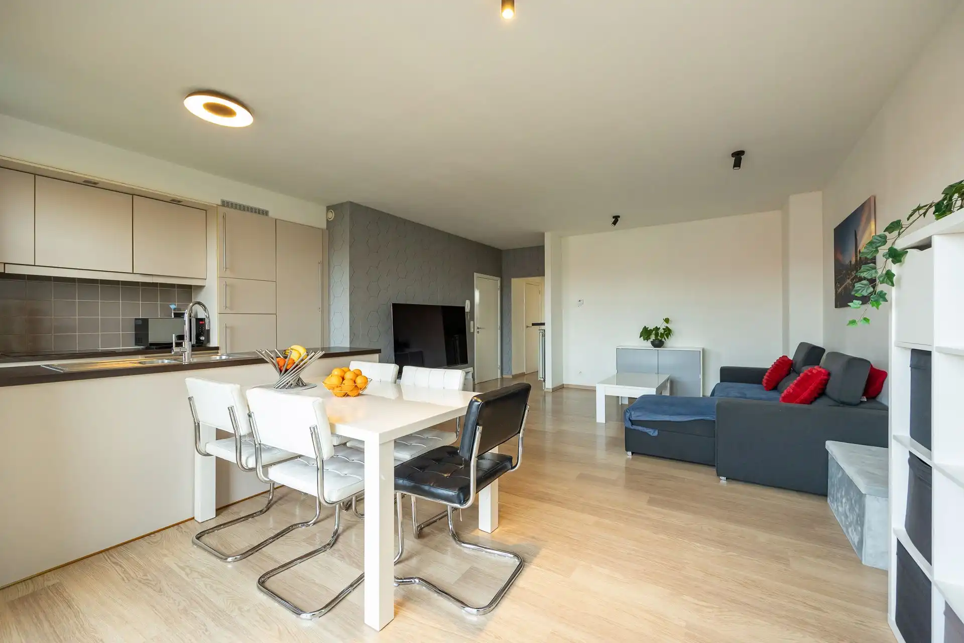 Lichtrijk 2-slaapkamerappartement op toplocatie in Hoboken! foto 11