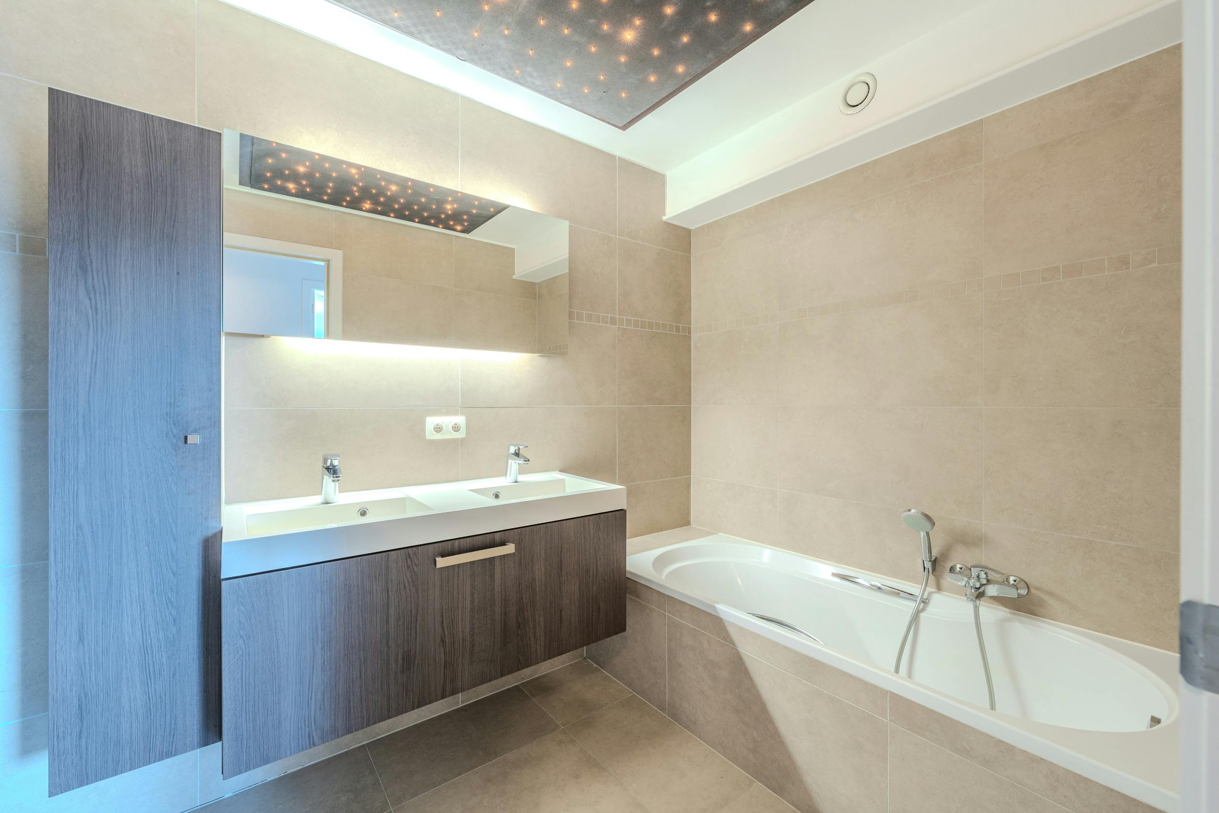 Fantastisch appartement langs de Visserskaai te Oostende foto 10