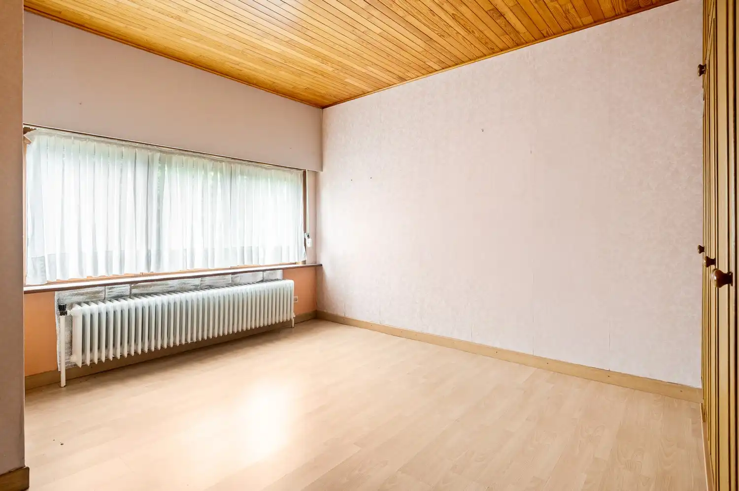 Vrijstaande laagbouwwoning met tal van mogelijkheden in Oelegem! foto 9
