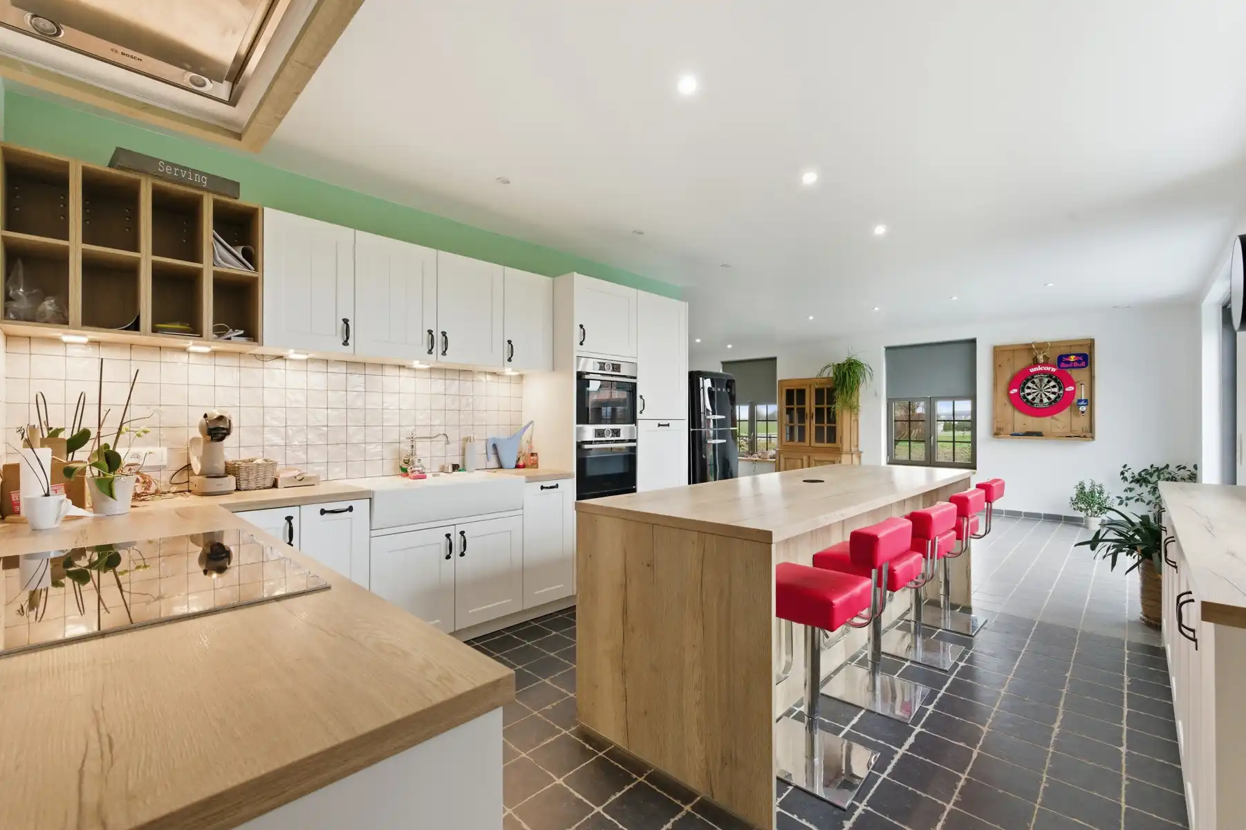 Recente BEN villa met 1,7 ha weiland foto 10