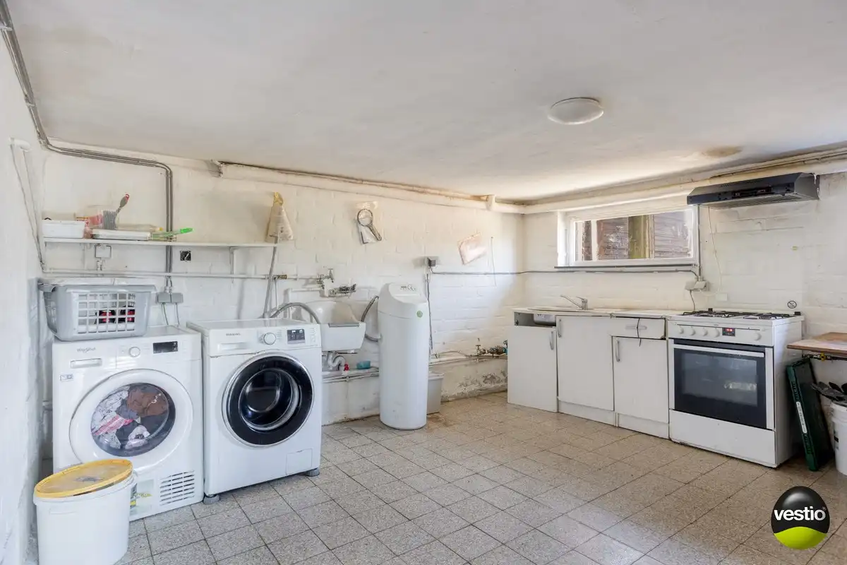 RUIME OPEN BEBOUWING (OB) MET 3 SLAAPKAMERS, GARAGE EN KELDER OP HOEKPERCEEEL VAN 6A67CA. foto 31