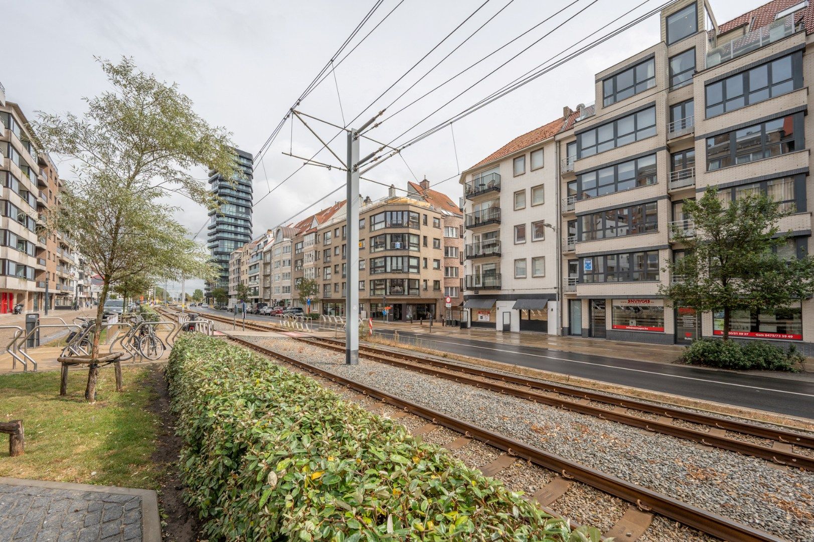 Modern appartement te koop in Knokke-Heist – ideale investering of tweede verblijf. foto 13