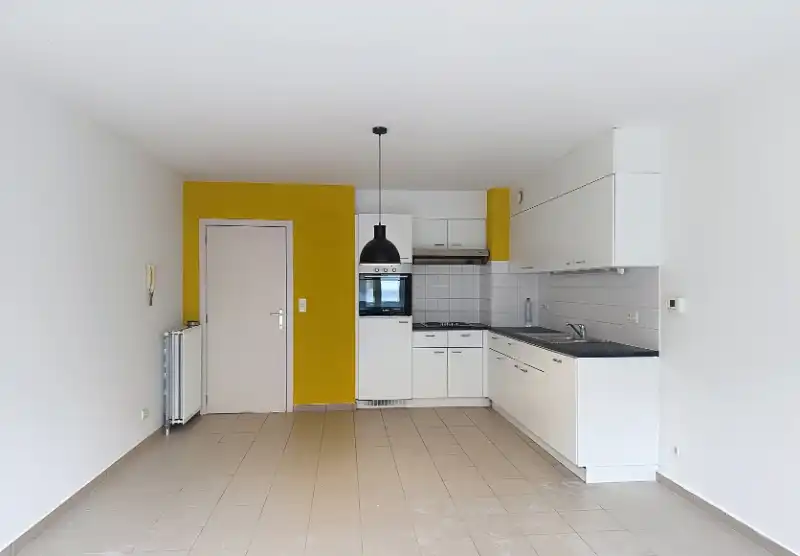 Gelijkvloers appartement met 2 slaapkamers en tuin foto 3