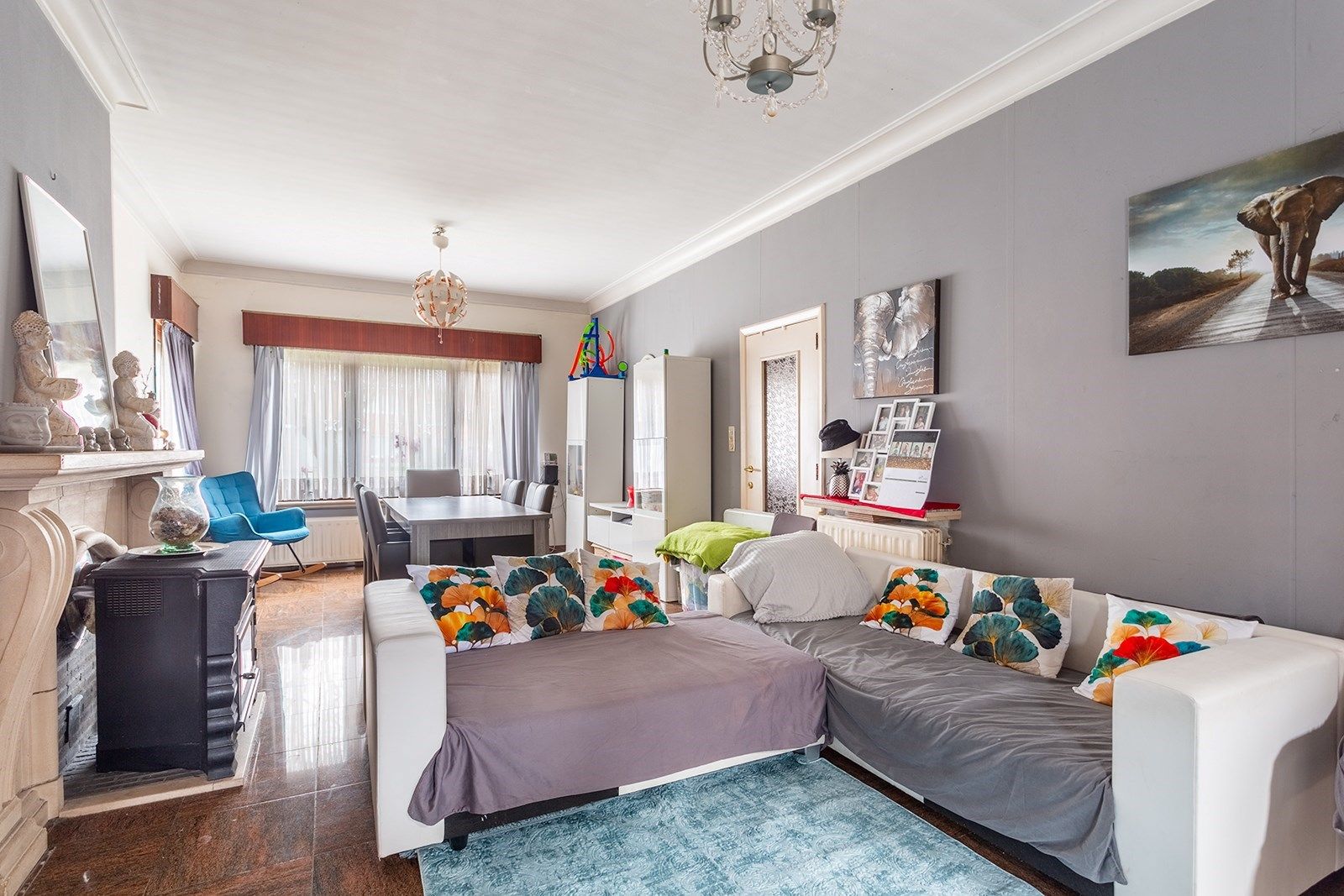 Ruime halfopen bebouwing met vijf slaapkamers foto 9