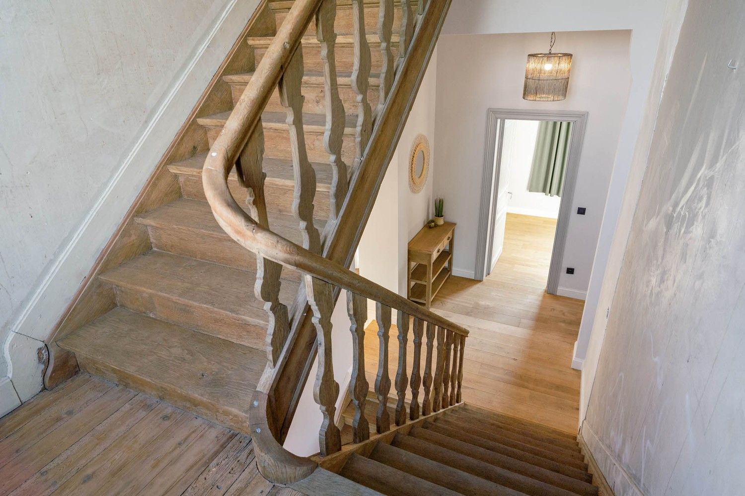 Karaktervol herenhuis met modern comfort in een groene, landelijke setting foto 32