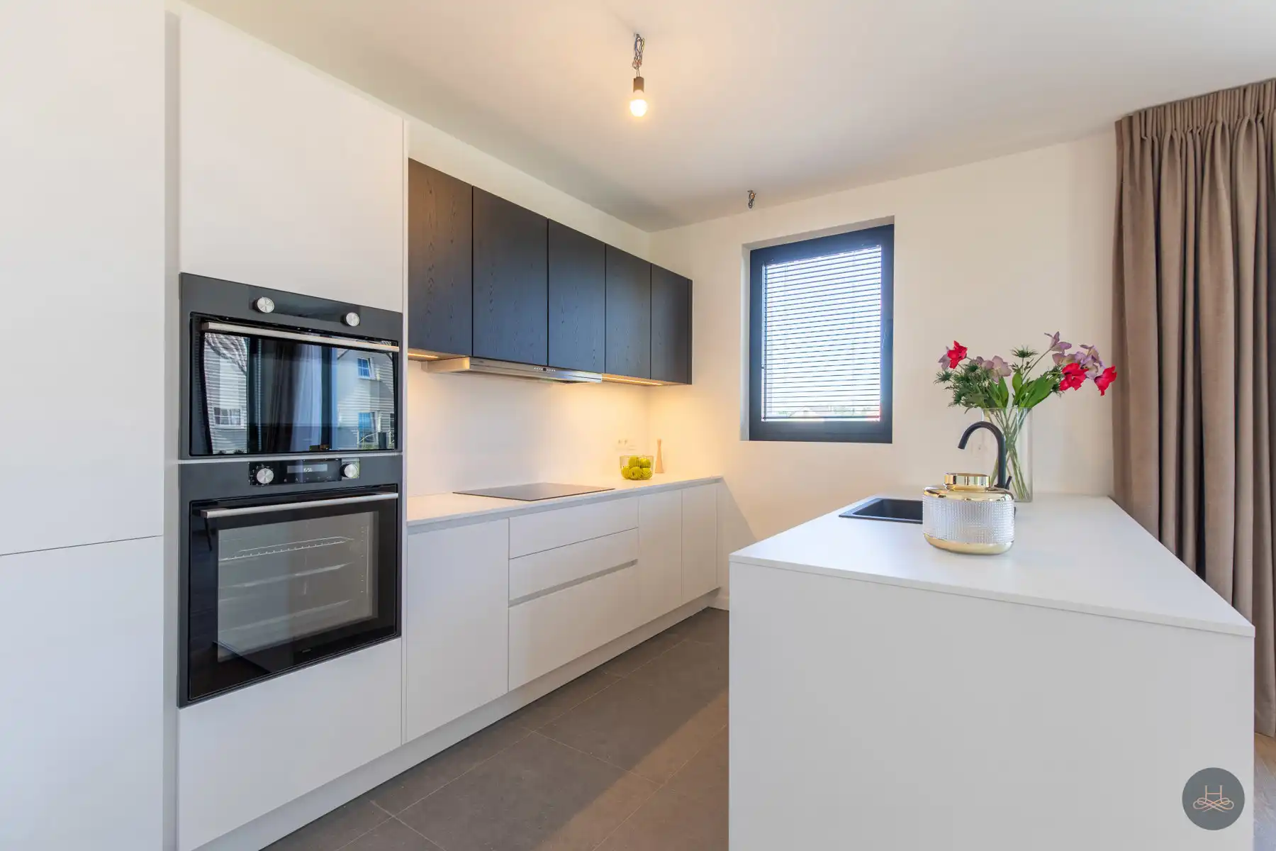 Prachtig éénslaapkamer appartement in centrum Baal foto 8