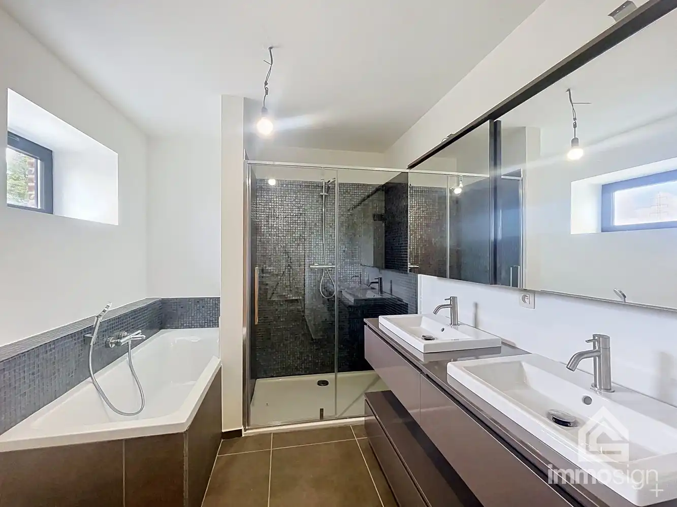 Instapklare nieuwbouwwoning met 3 slaapkamers op centrale ligging in Bree foto 7