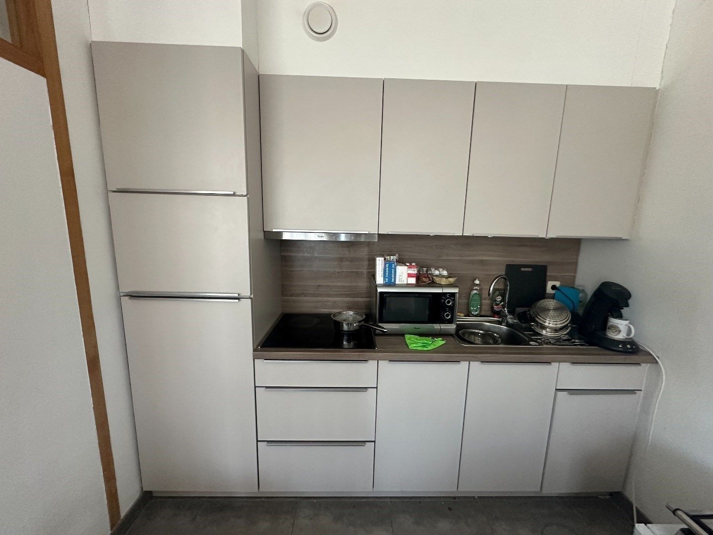 Instapklare studio met ondergrondse autostaanplaats in het centrum foto 4