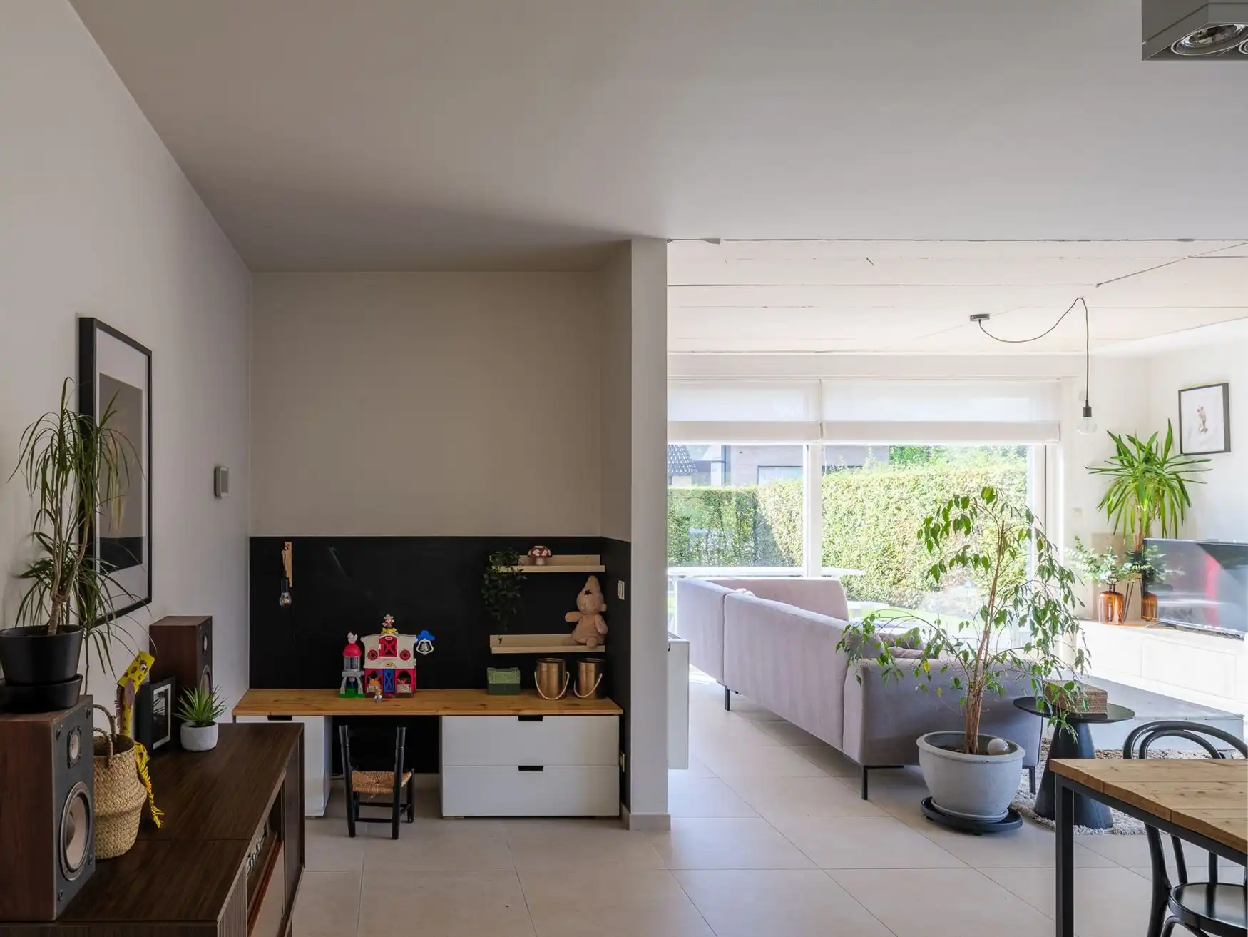 Gezinswoning van 291 m² in geliefde buurt foto 3