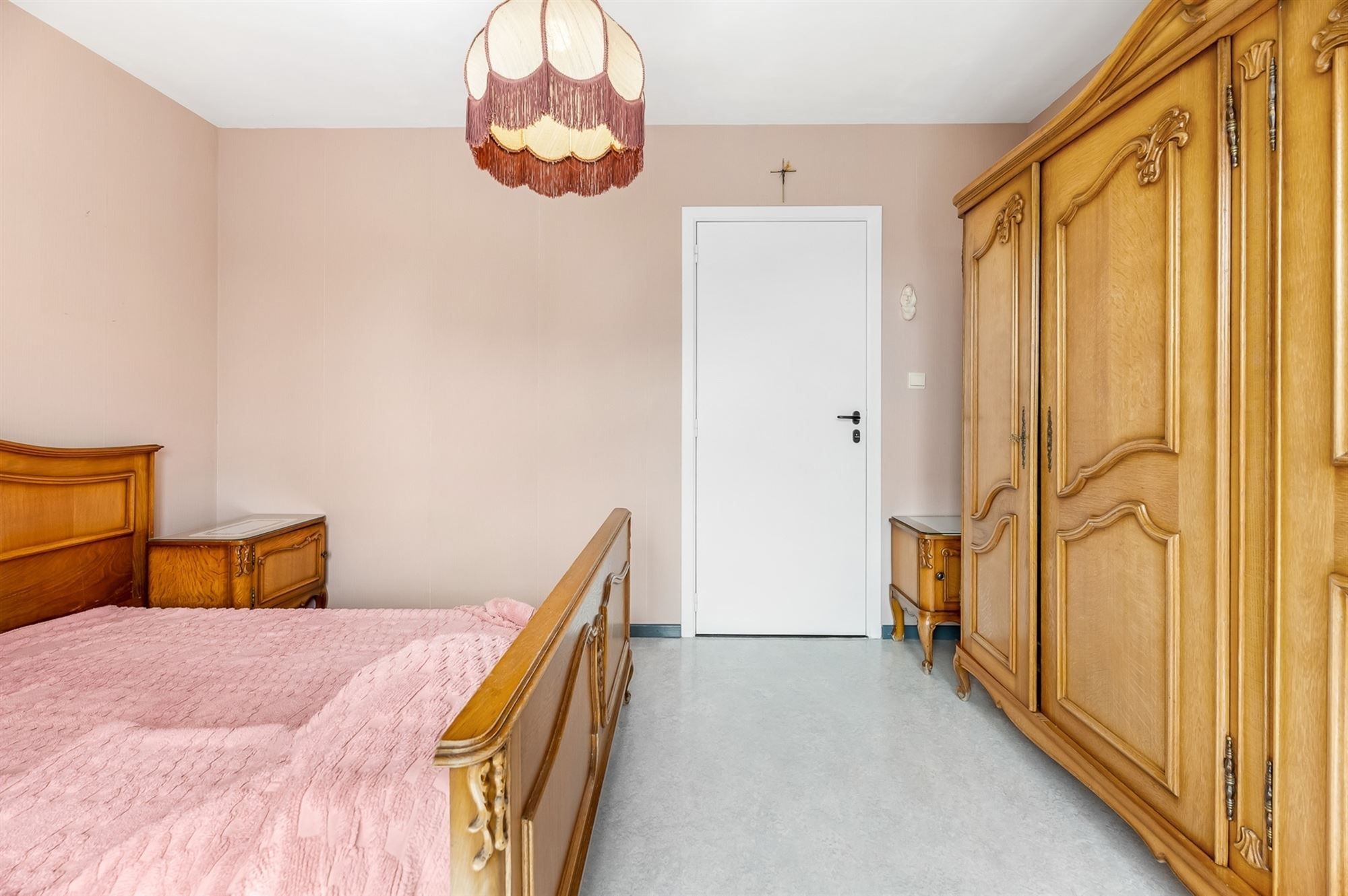 RUIM APPARTEMENT (92M²) MET 2 SLAAPKAMERS EN BIJHORENDE GARAGE IN DE NABIJHEID VAN LEOPOLDSBURG CENTRUM foto 7