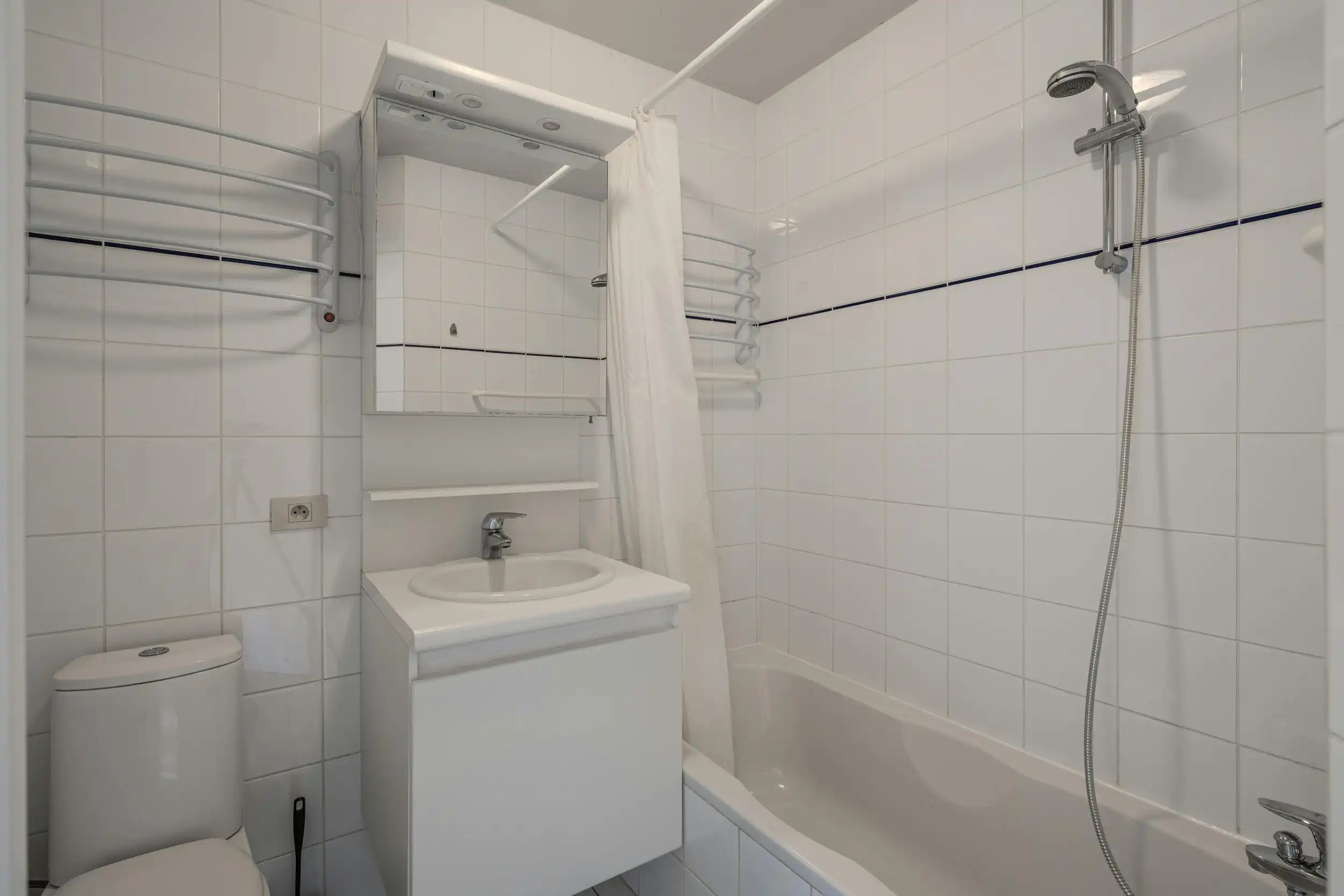 Lichtrijke appartement met zongericht terras te Warande! foto 14