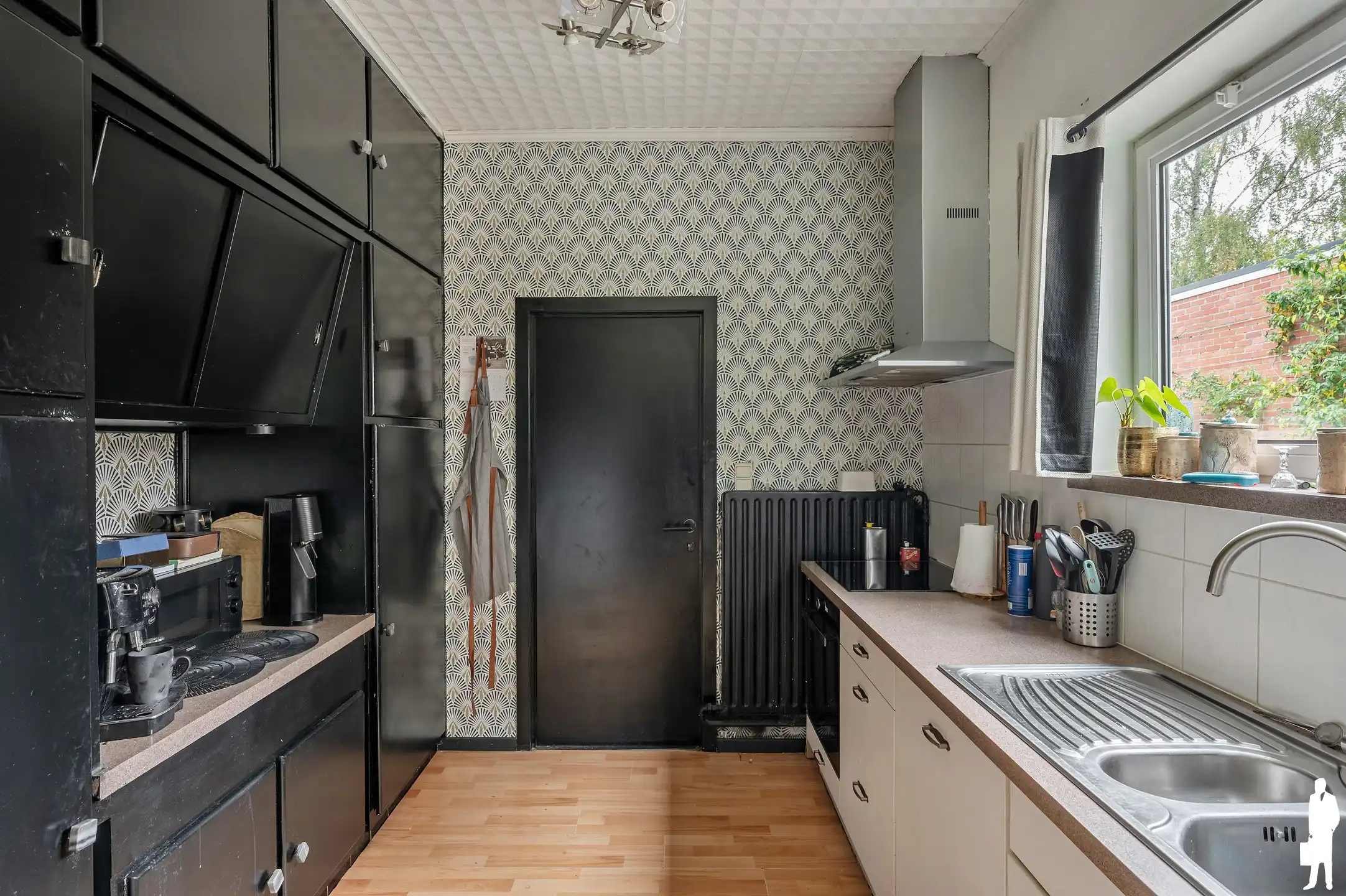 Ruime gezinswoning met 3 slaapkamers, bureau, diepe tuin in het centrum van Heide foto 10