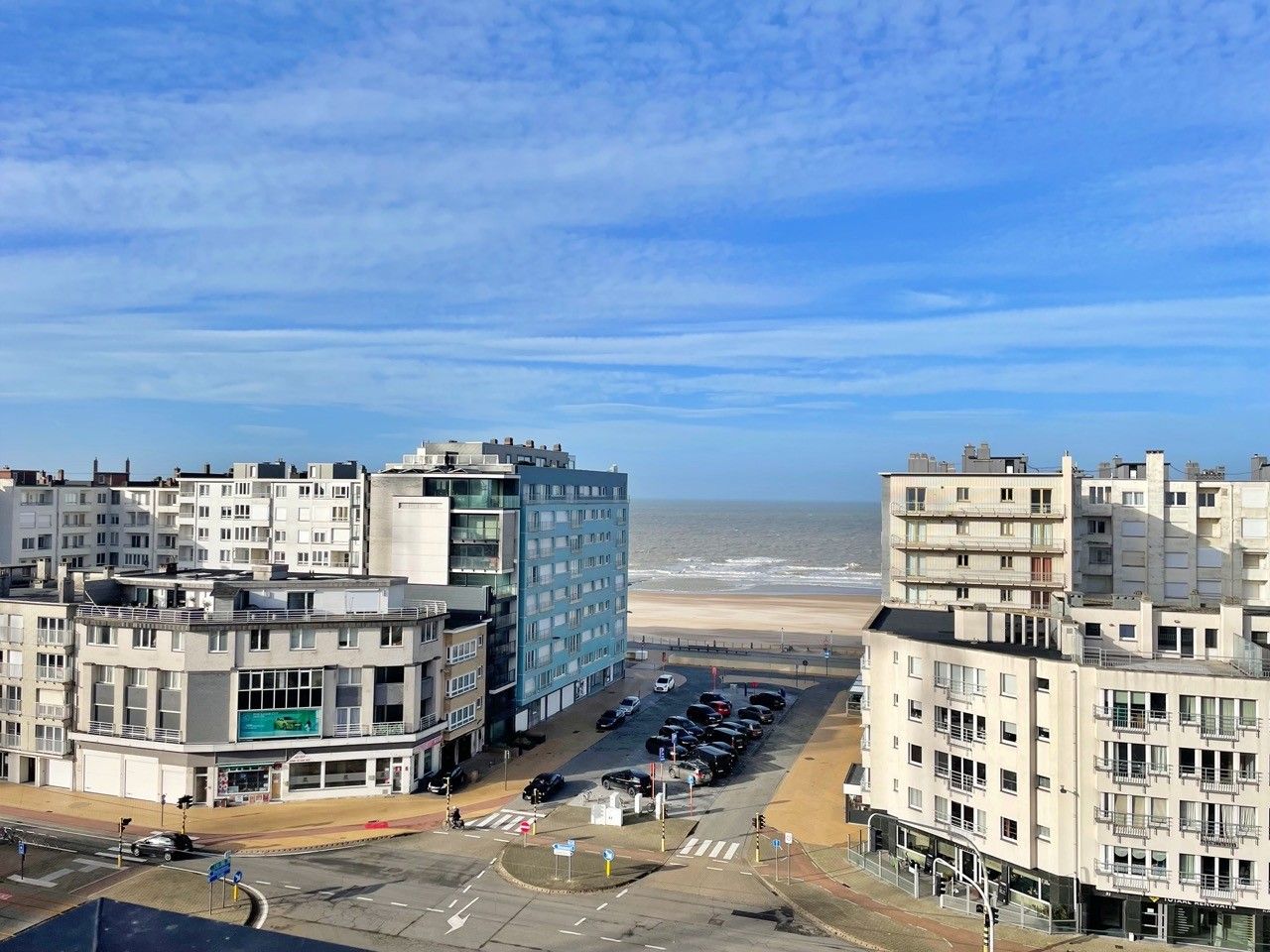 Penthouse met zeezicht en garage te Oostende - Mariakerke foto 2