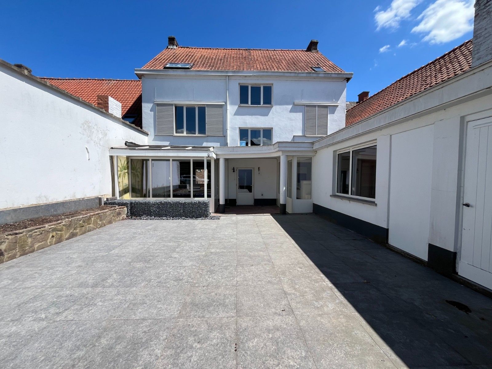 Te Huur: Karaktervolle, gerenoveerde woning met 6 slaapkamers in Kruisem foto 44