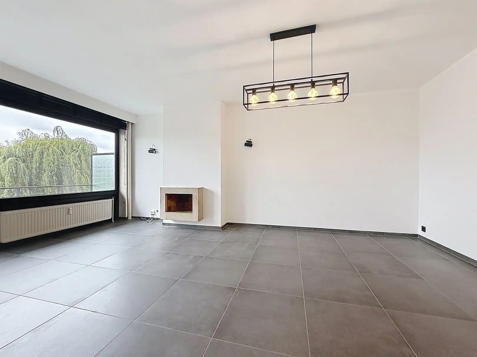 Gerenov. app met 2 slpks, 1ste V, kelder en garagebox foto 9