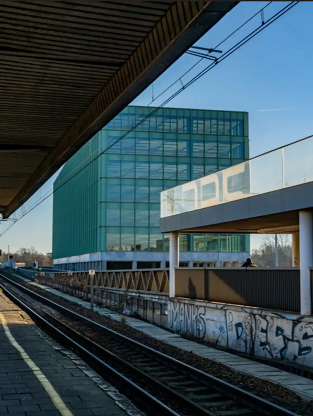 Nieuwe kantoorruimtes te huur in INFÍNITI, het walk-in kantoor direct verbonden met station Antwerpen-Berchem foto 10