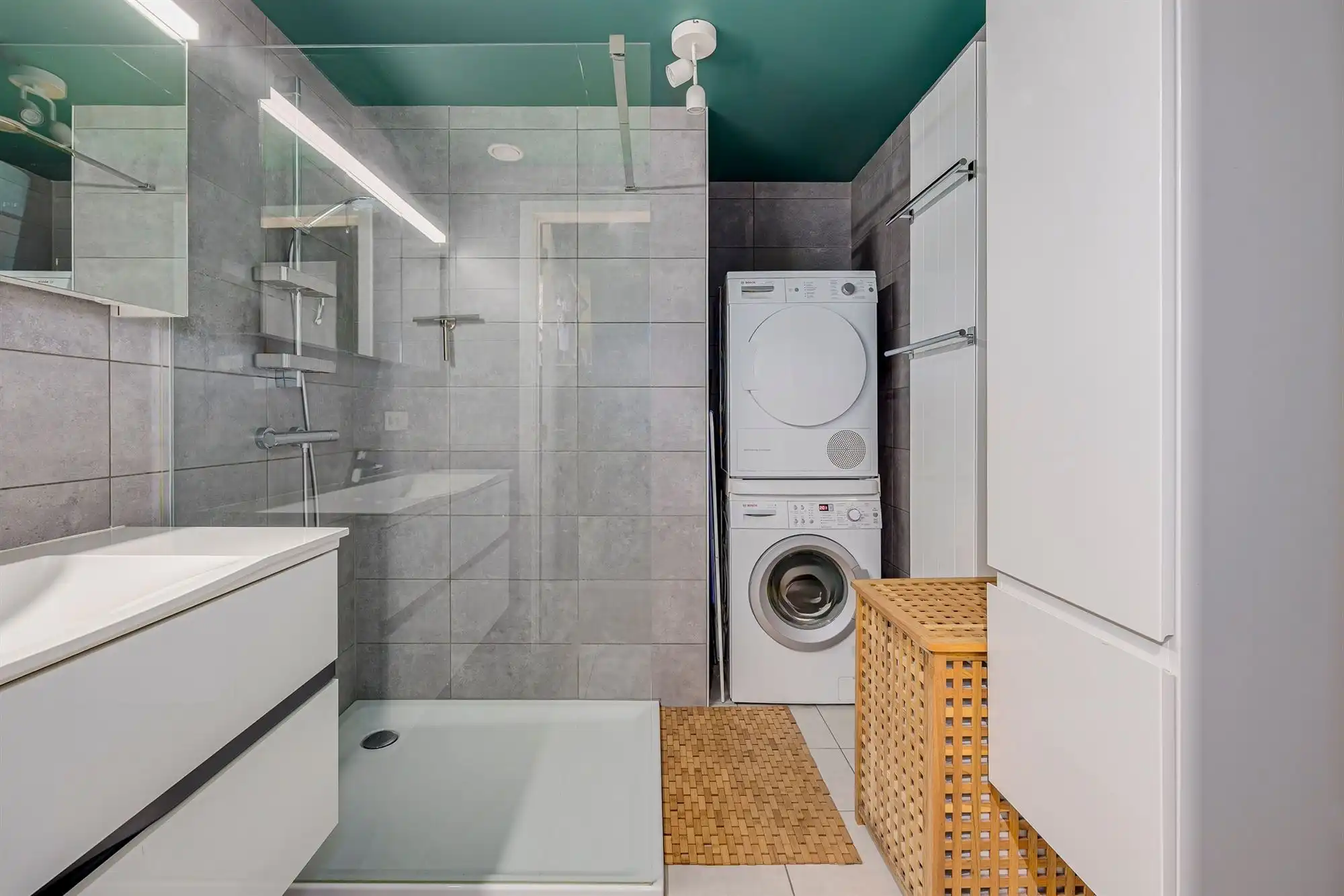 Luxueus hoekappartement met ruim zuidgericht terras foto 14