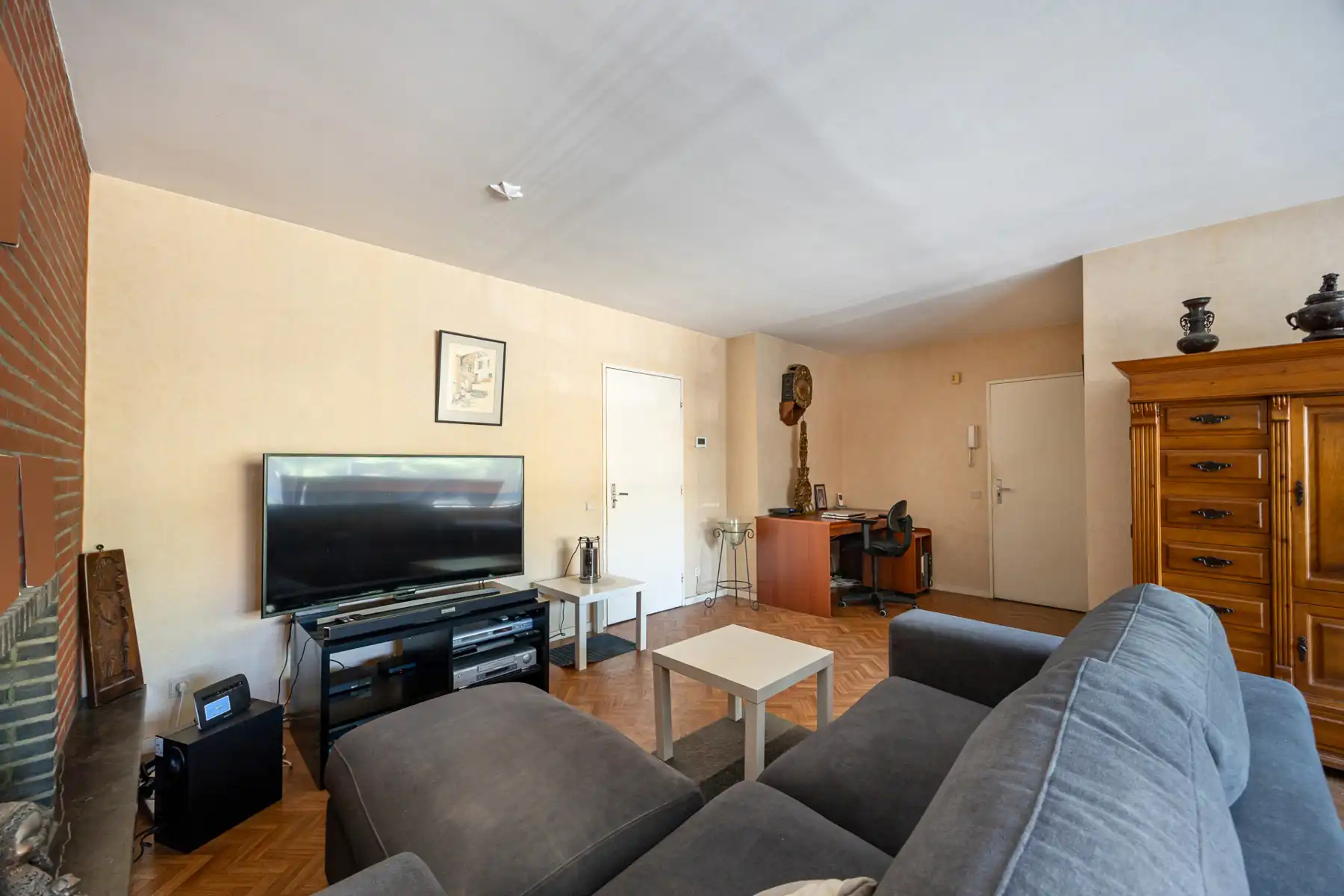 RUIM OP TE FRISSEN APPARTEMENT IN RUSTIGE/GROENE OMGEVING foto 6