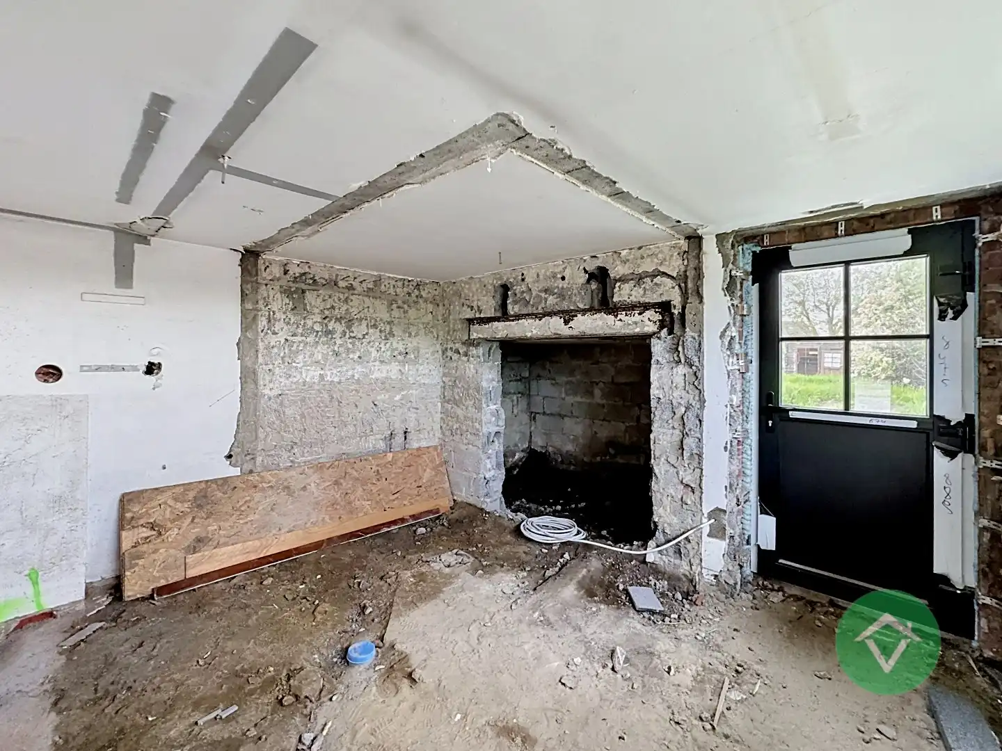 Alleenstaande statige woning met tuin te Veldegem foto 24