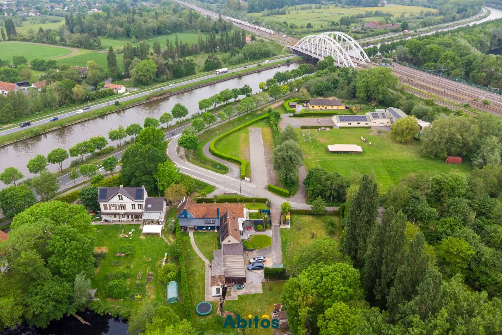 Authentieke hoeve met 5 slaapkamers op uniek domein van 6.546 m² in de Assels foto 31