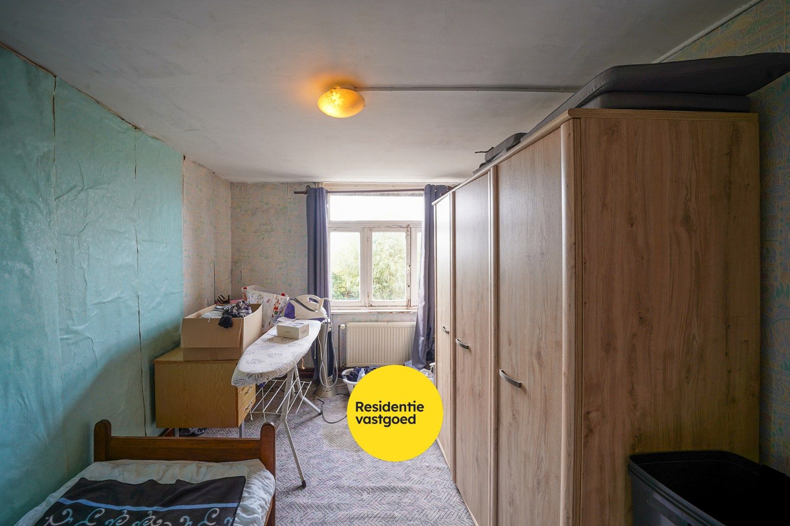 Ruime woning met dubbele garage en 6 slaapkamers in Bredene – ideaal renovatieproject foto 16