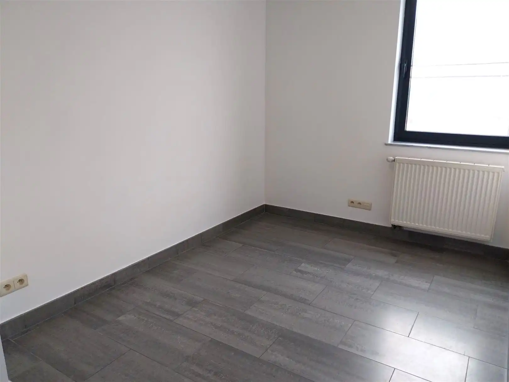 TE HUUR: Gelijkvloers appartement met 3 slaapkamers in Heusden-Zolder! foto 18