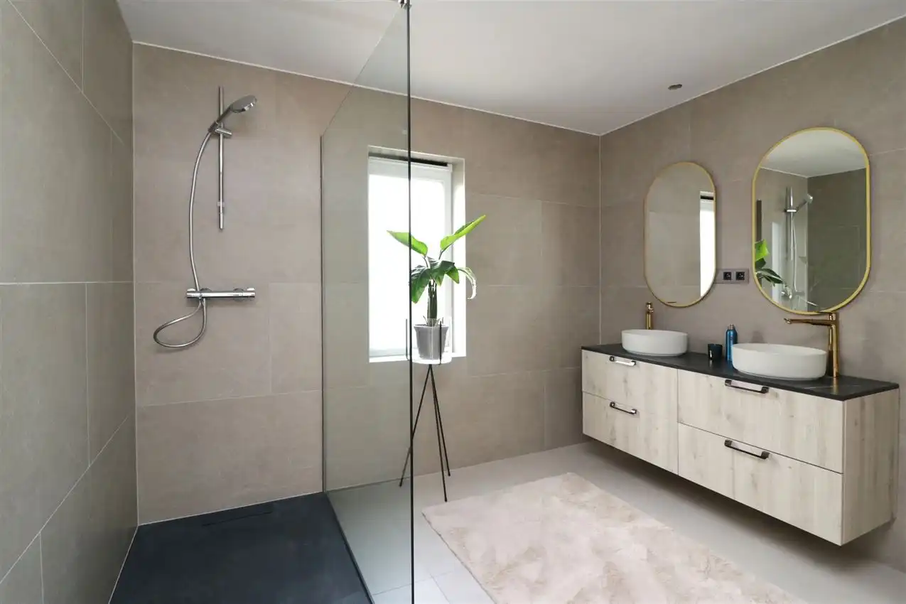 groene omgeving,, label c, fietsafstand station foto 12