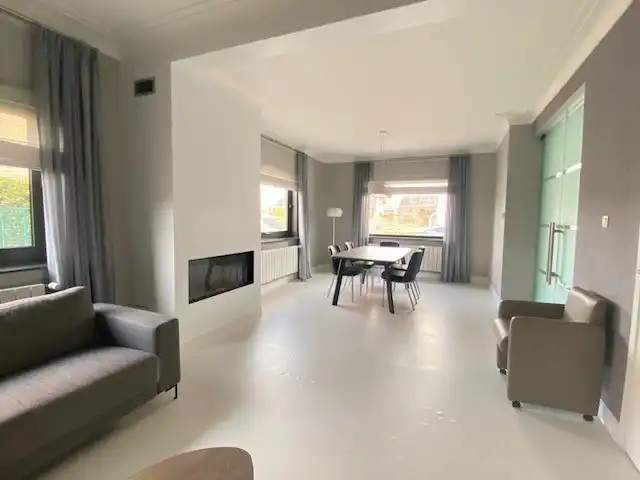 Kantoorgebouw / handelsruimte van 200 m² nabij de Corda Campus foto 6