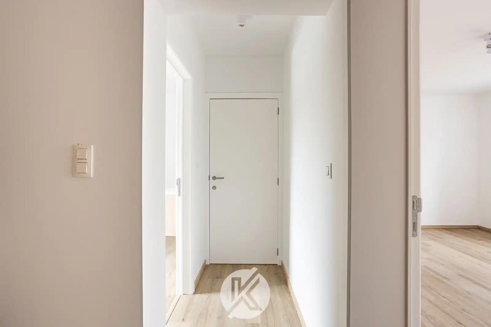 Gerenoveerde woning met moderne afwerking foto 11