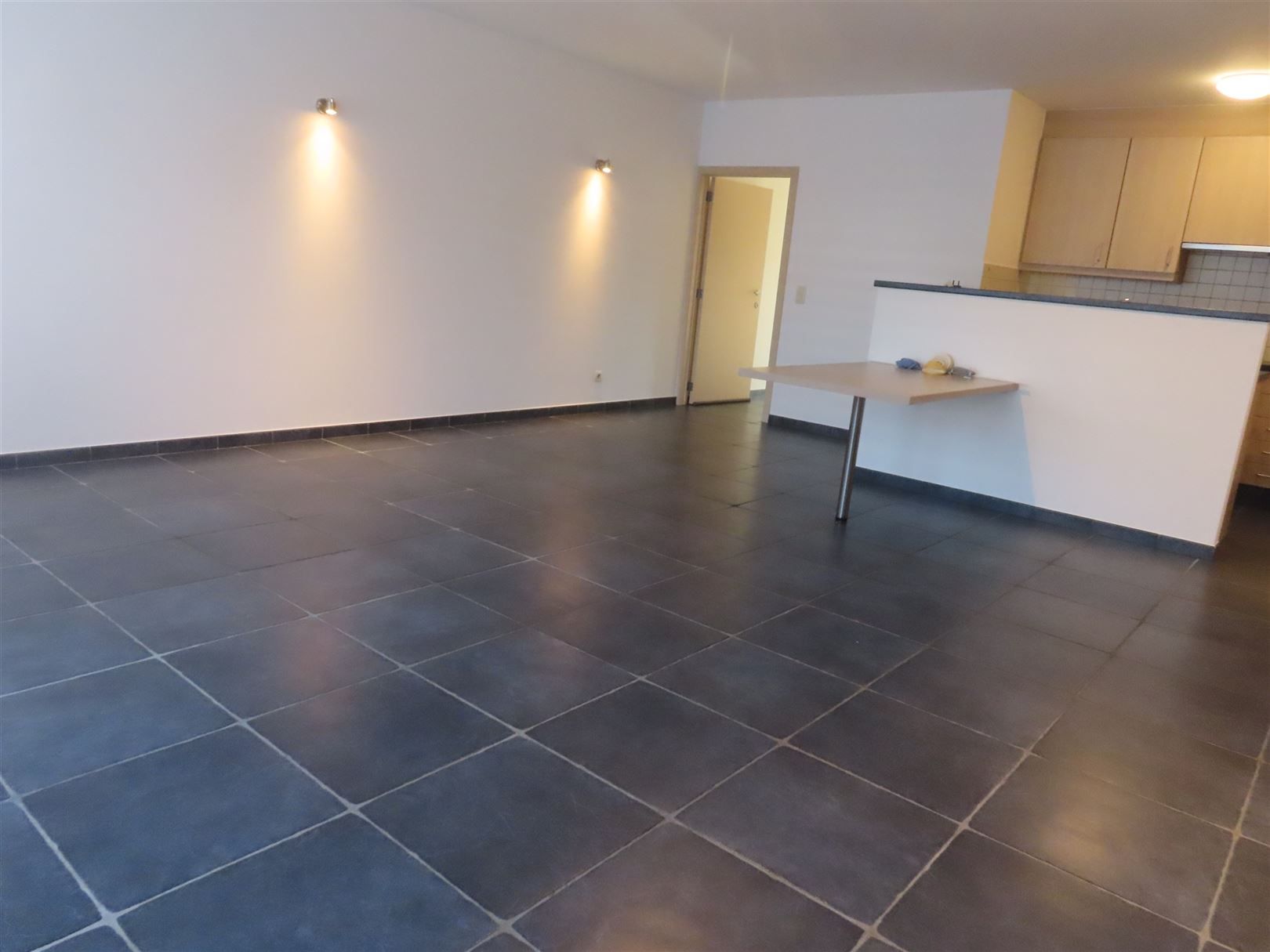Gelijkvloersappartement met 2 slaapkamers in Heultjedorp! foto 2