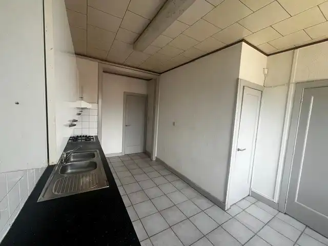 Te koop - Op te frissen appartement in Lier op 2°Verdieping foto 6
