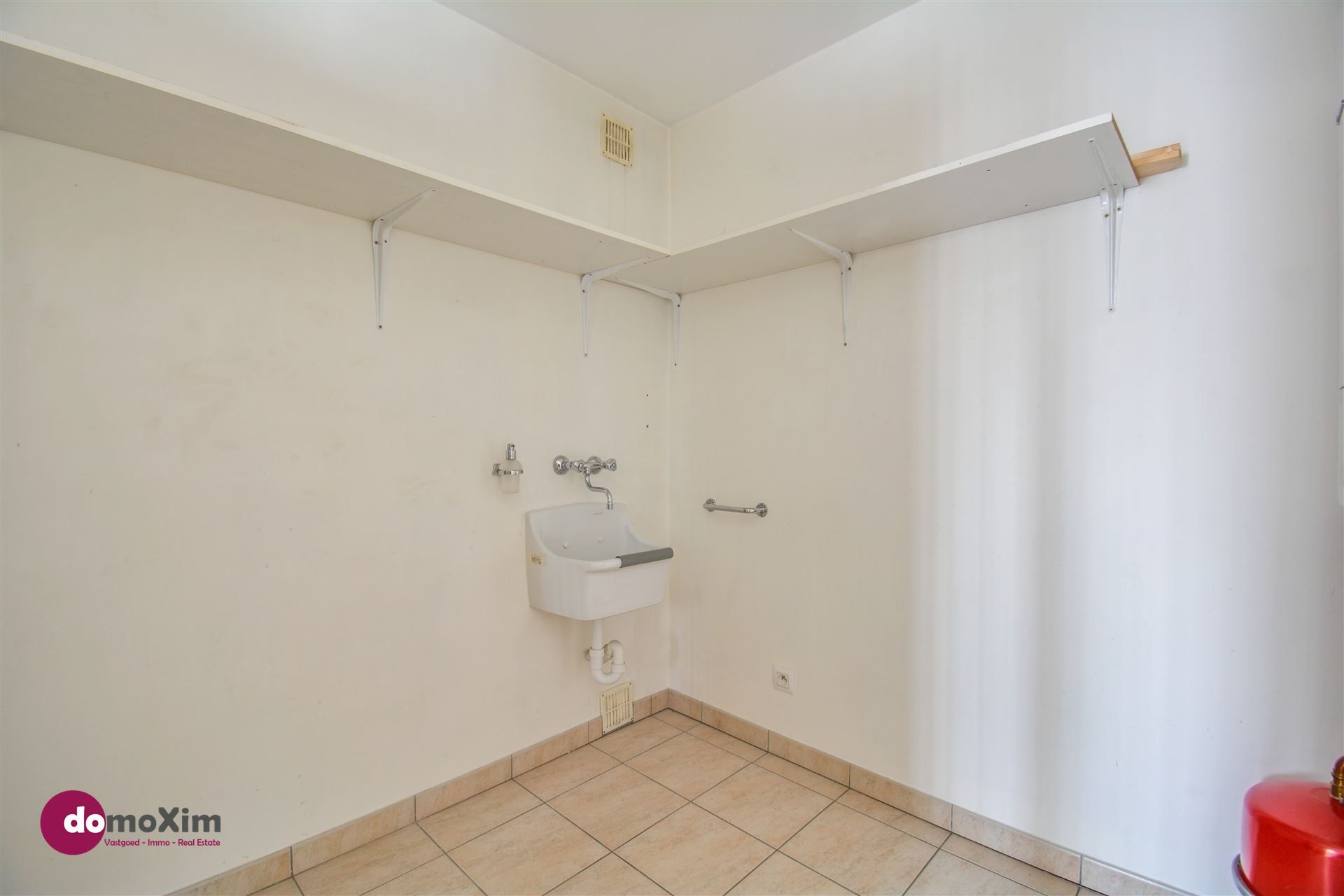 Ruim duplex appartement met 2 slaapkamers in het centrum van Bonheiden foto 12