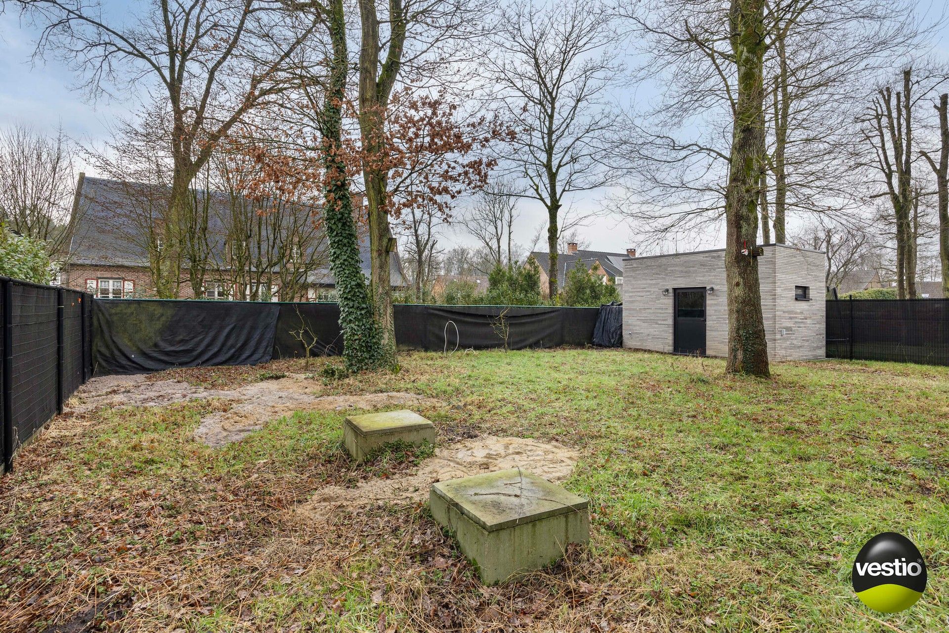 Prachtige, vrijstaande BEN-woning met 3 slaapkamers en 2 badkamers op toplocatie te Genk foto 15