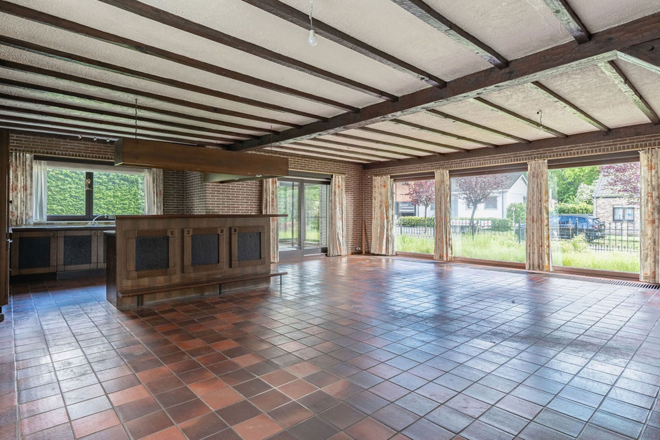 Te renoveren laagbouwwoning op 1.136m² perceel Oud-Turnhout. foto 5