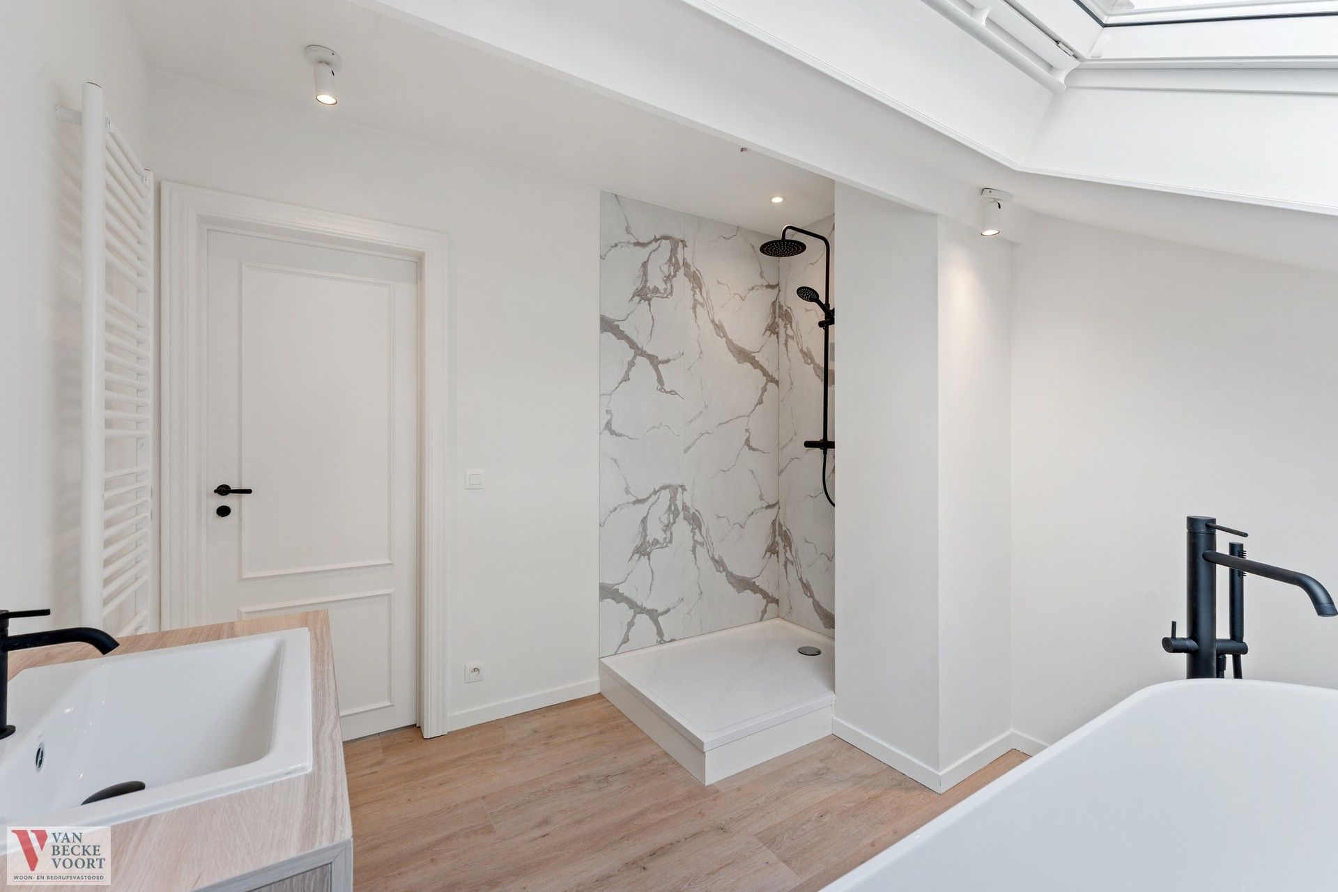 Duplexappartement in authentiek herenhuis foto 9