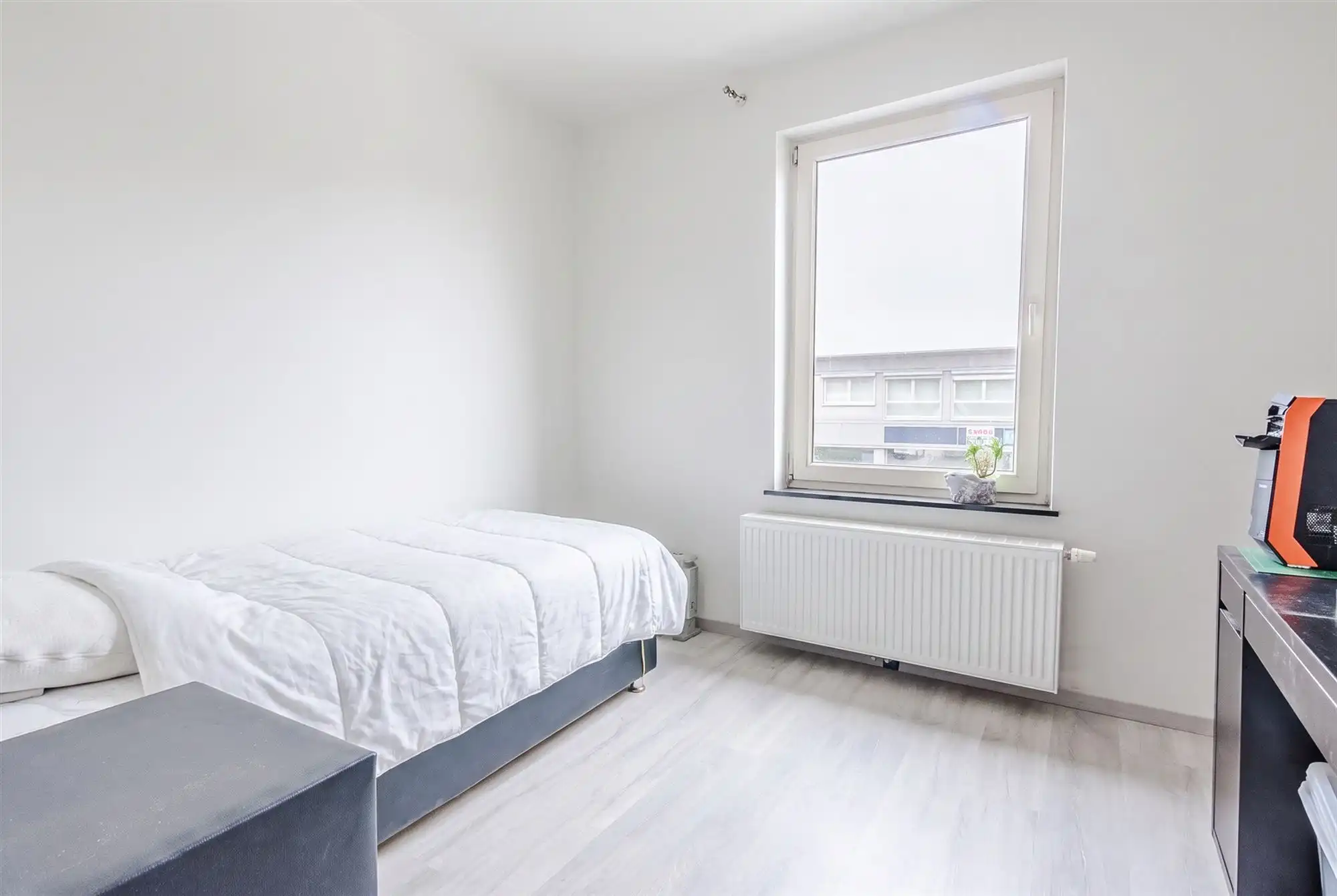 instapklare 3 gevelhuis op 945 m² met 6 slpks en 4 garages foto 20
