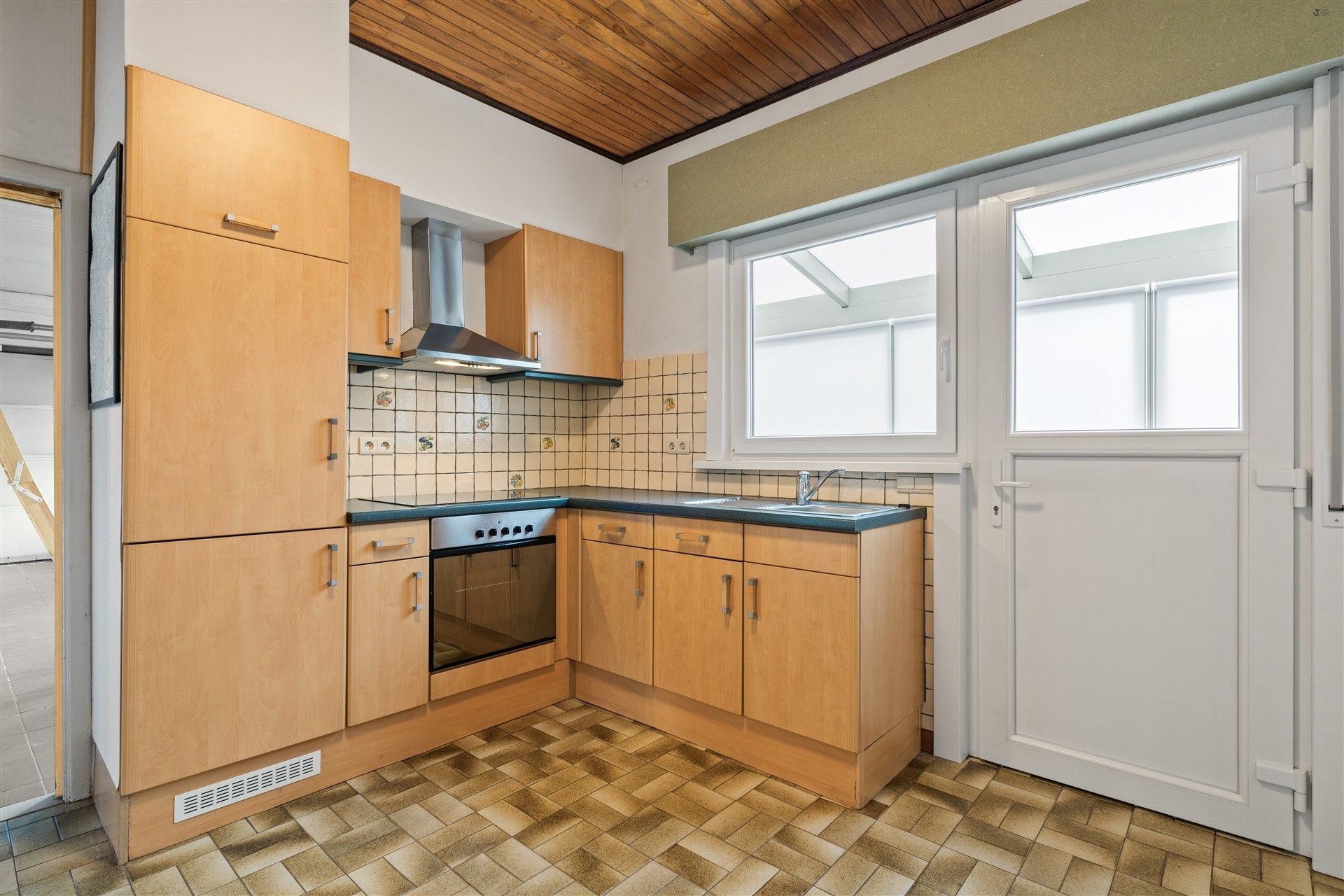 zeer rustig gelegen bungalow met uitbreidingsmogelijkheden foto 5