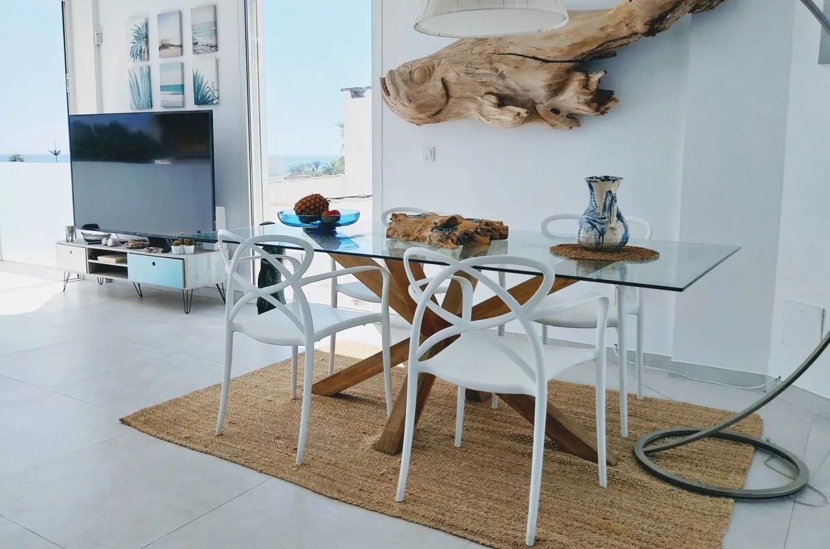 Unieke villa op wandelafstand van het strand in Marbesa: luxe wonen met uitzicht tot Gibraltar foto 5