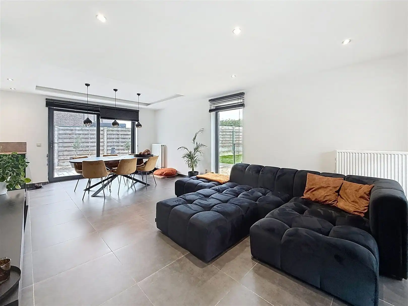 Instapklare open bebouwing, garage, 3 slpks en tuin, 4a 63ca foto 8