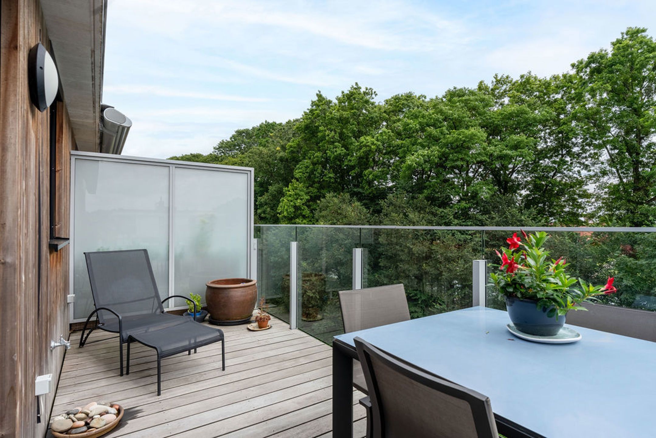 Energiezuinig luxe app met ruim terras en autostaanplaats. foto 11
