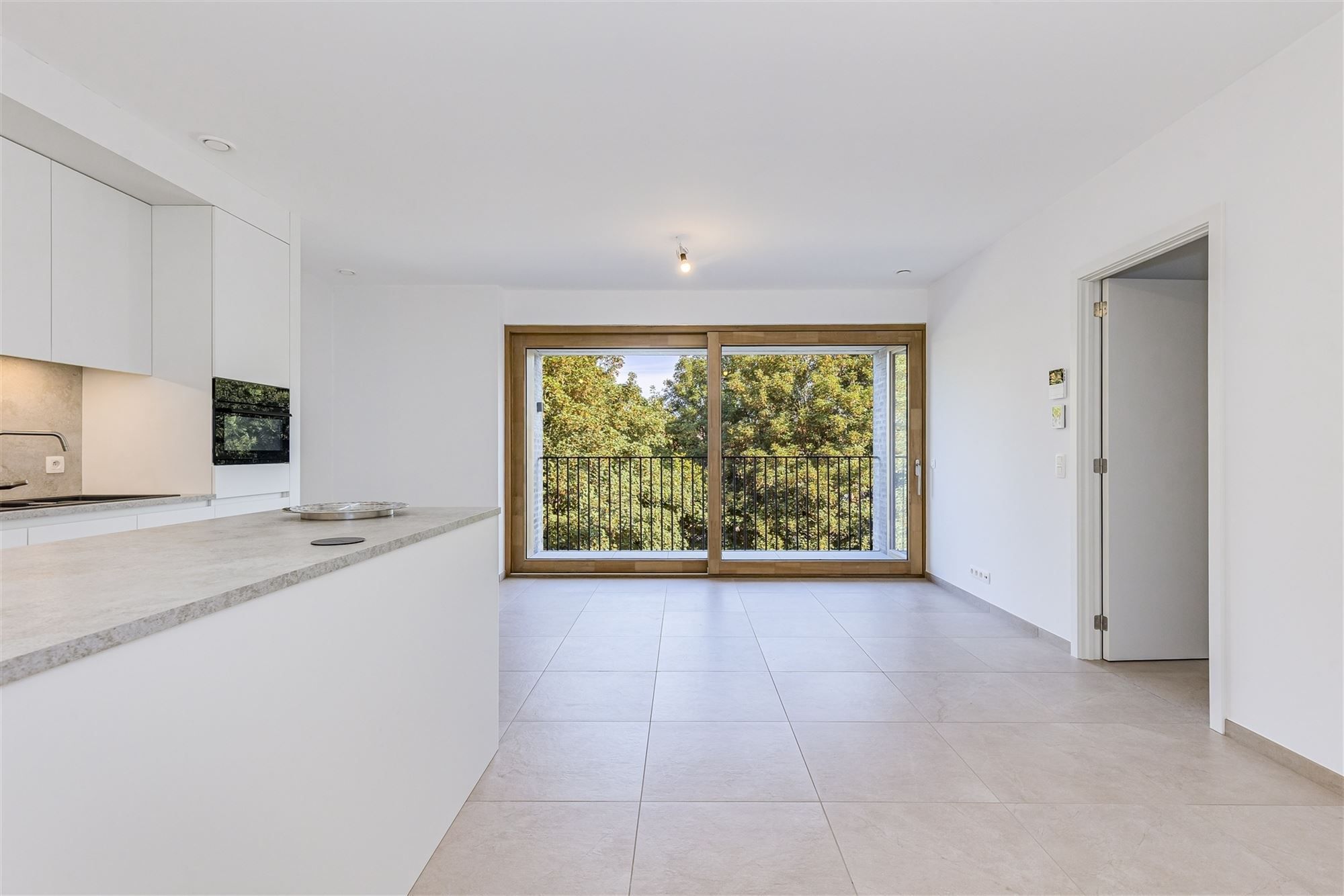 Energiezuinig appartement met 2 slaapkamers, terras en parkeerplaats foto 3