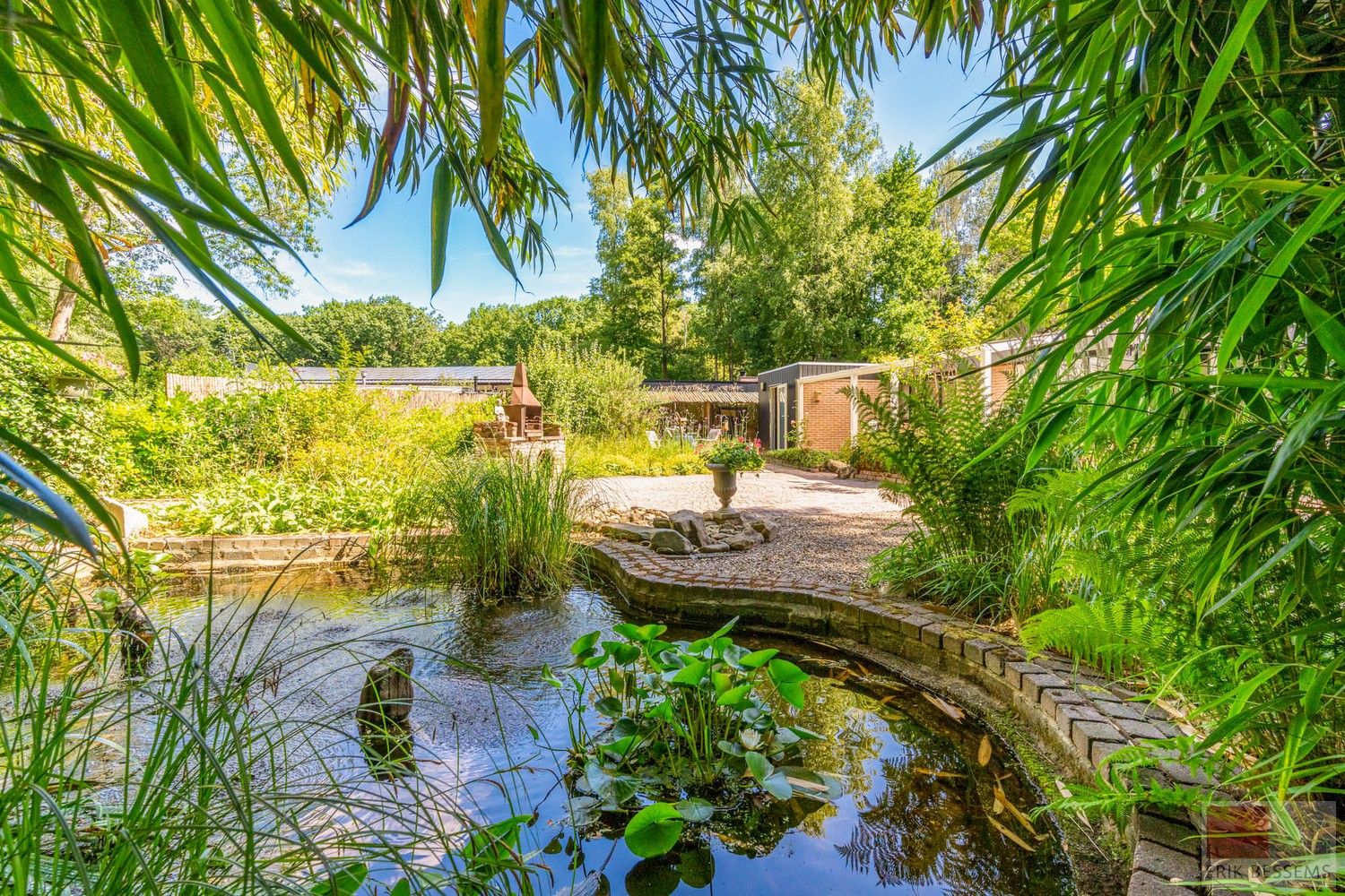 Gelijkvloerse vakantiewoning met een woonoppervlakte van 79 m², gelegen op een royaal perceel van 570 m². foto 21