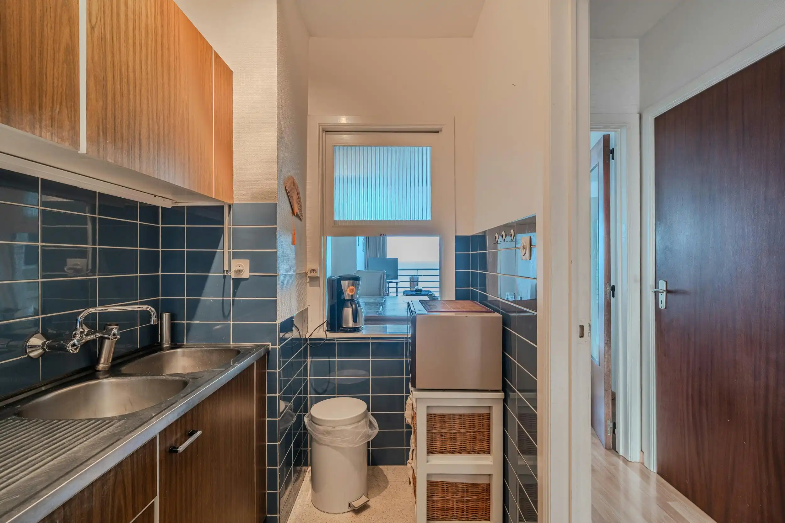 Appartement met 2 slaapkamers en terras op de Zeedijk! foto 7