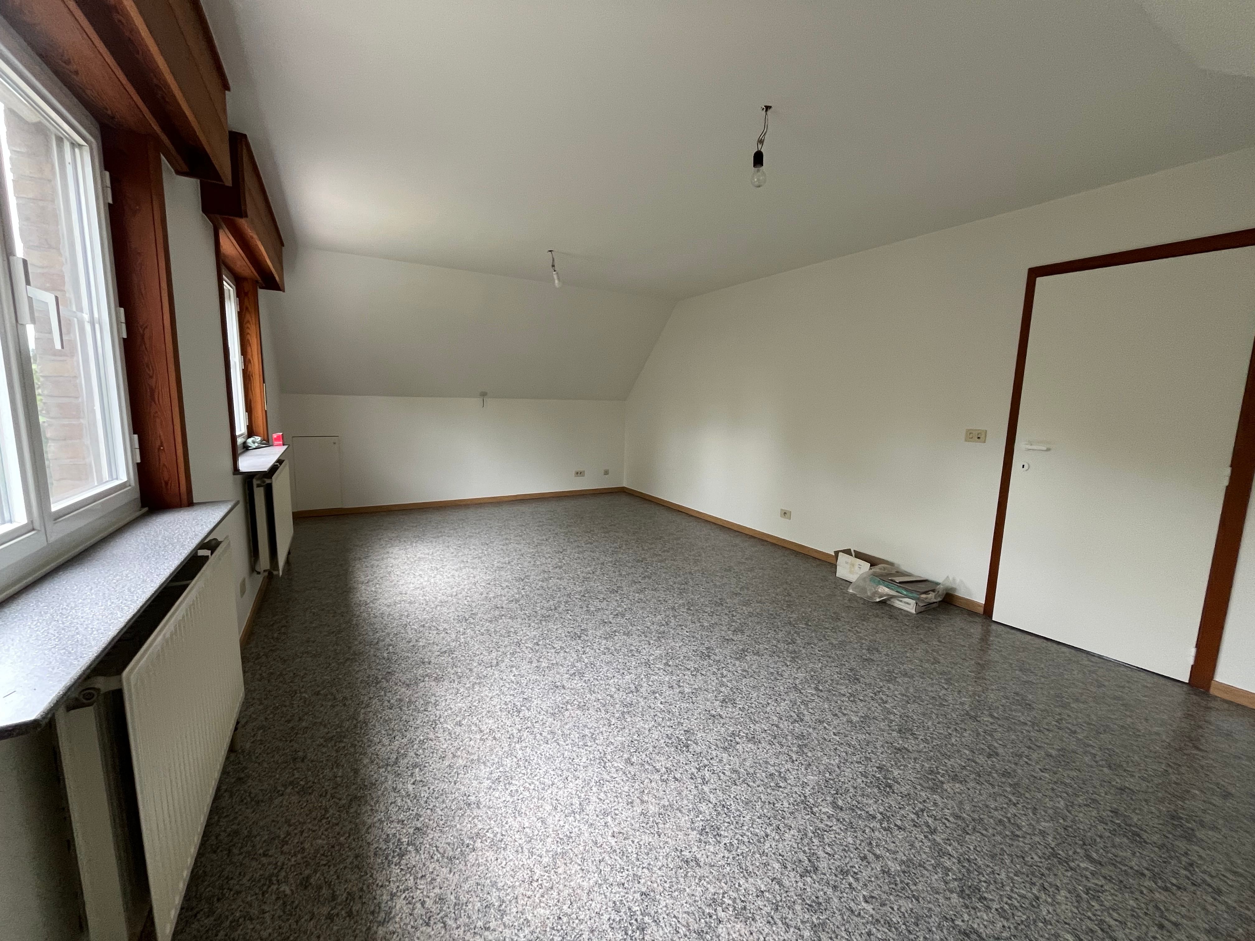 Ruime, lichtrijke woning foto 22