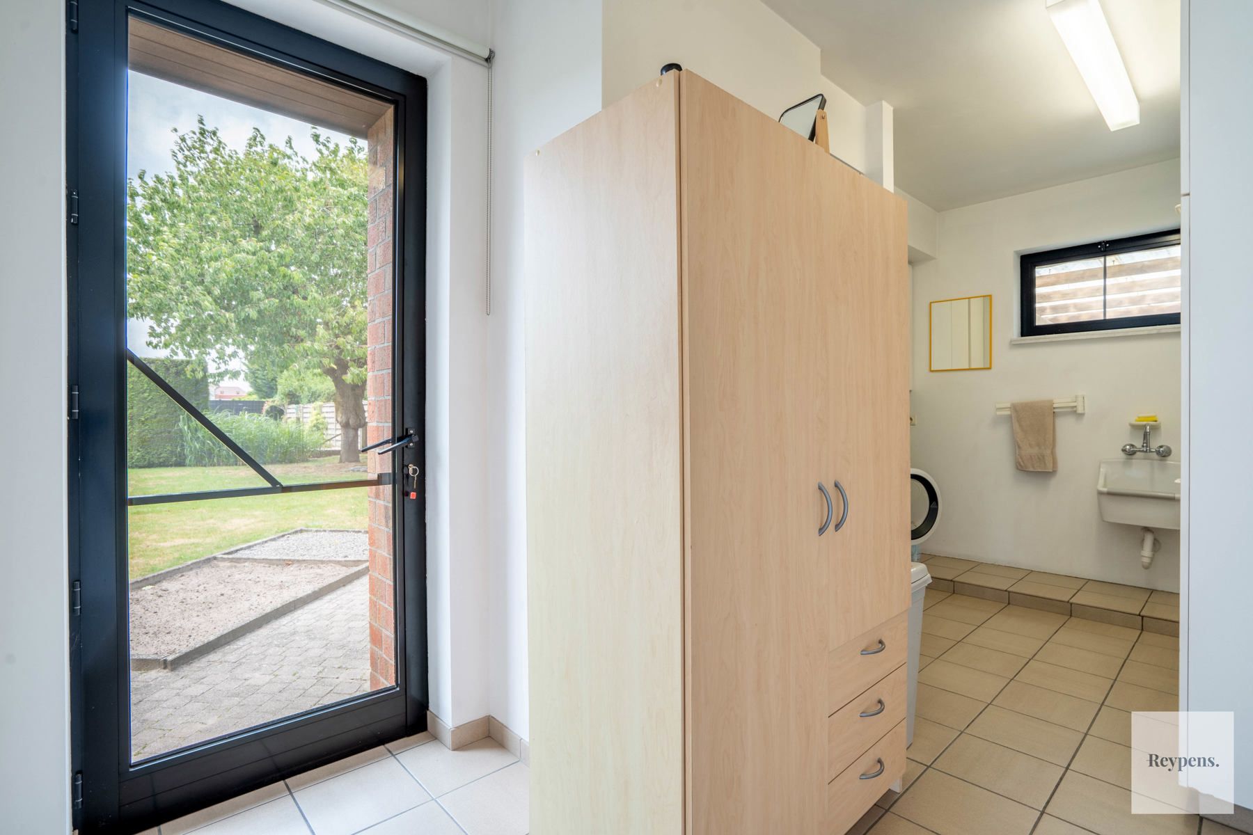 Rustig gelegen woning op goede locatie! foto 13